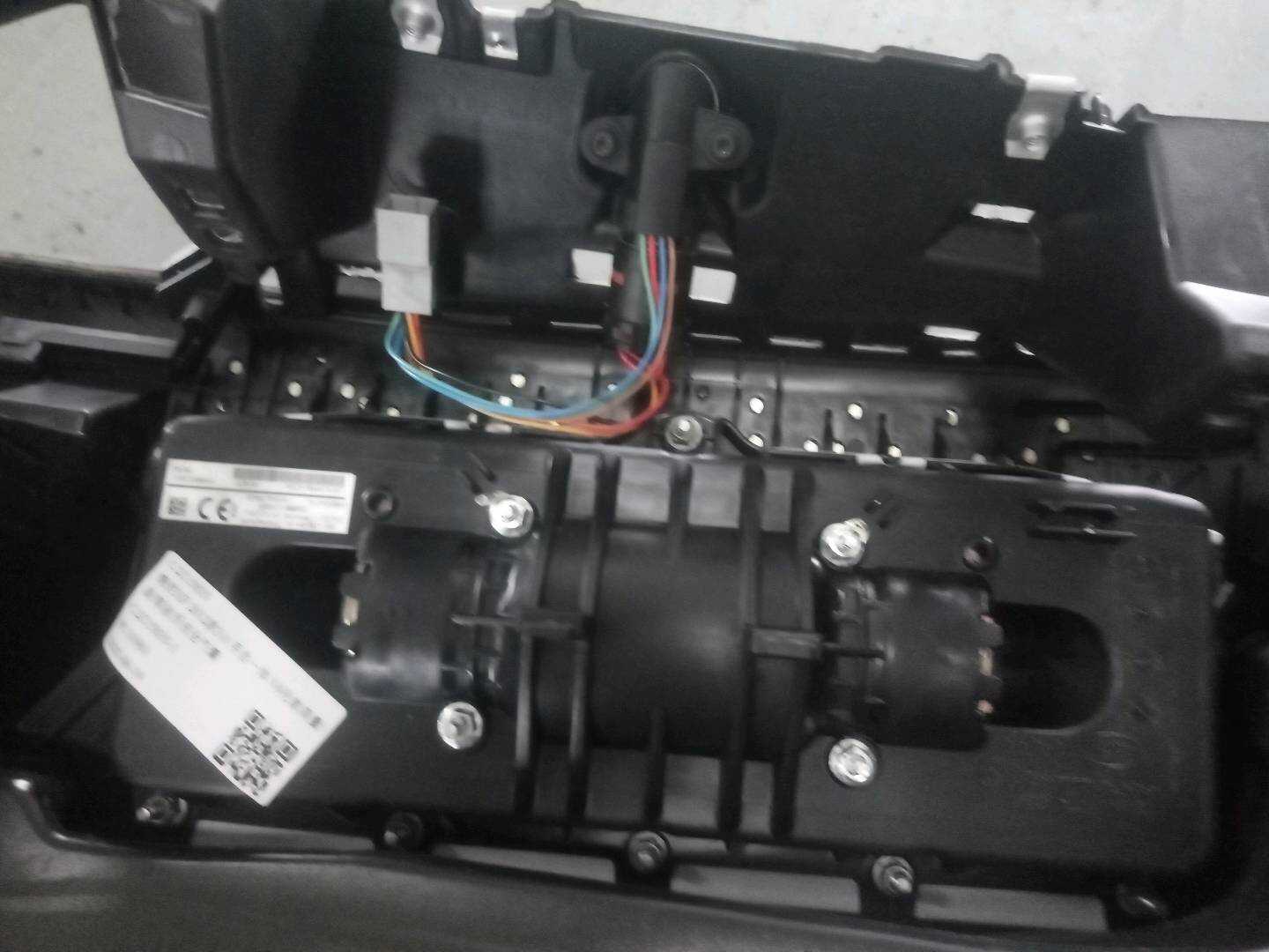 C2Z15835 Passenger Airbag