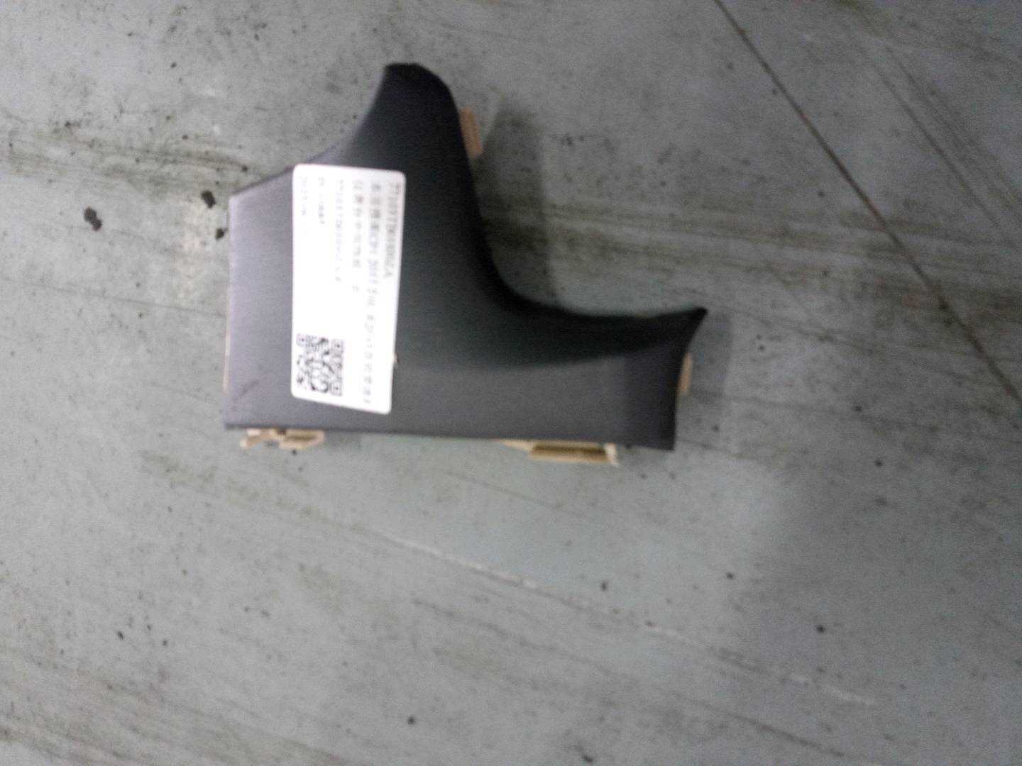 77103TB0H00ZA 仪表台中间饰板（右）