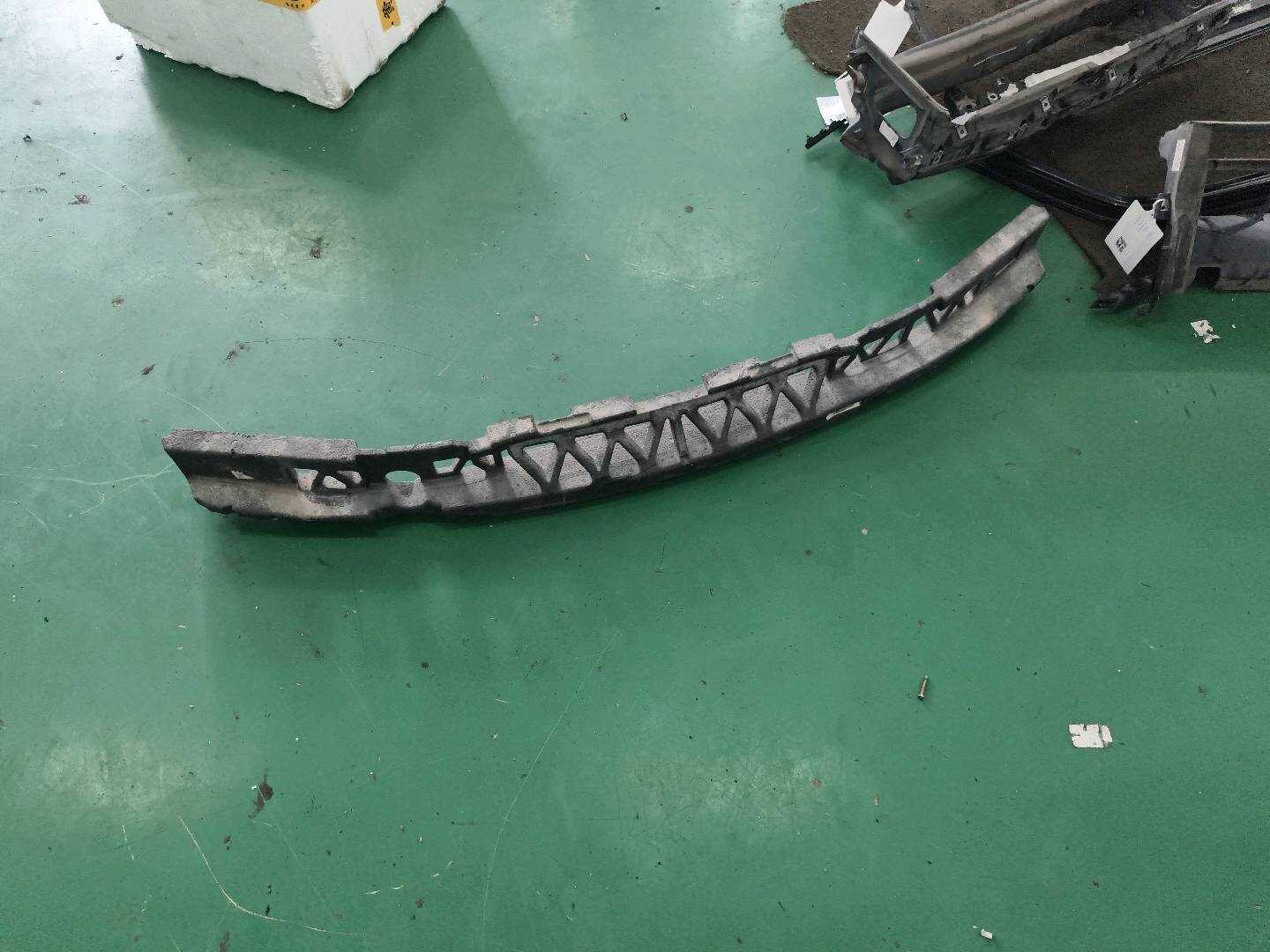 51117322925 Front Bumper Foam