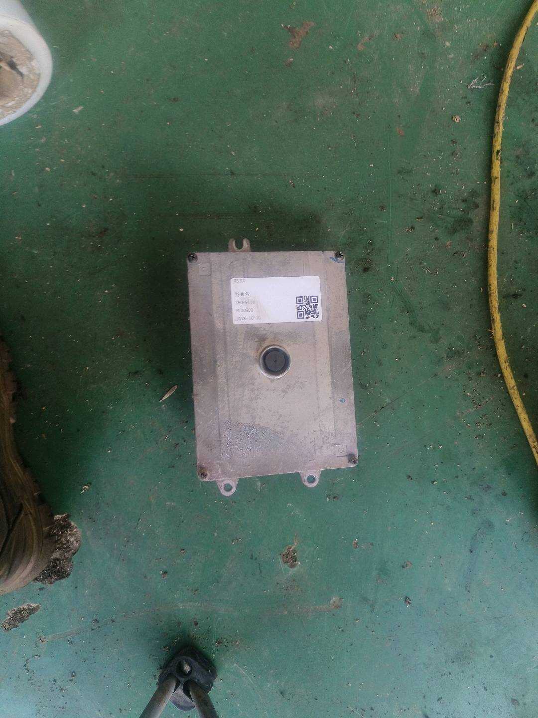 37820RL9H51 发动机电脑
