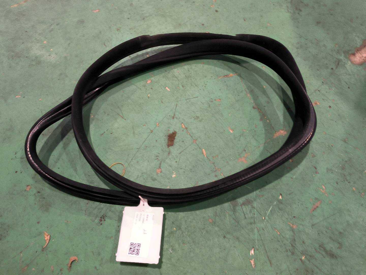 A20469701519B00 后门车身密封胶条（右）