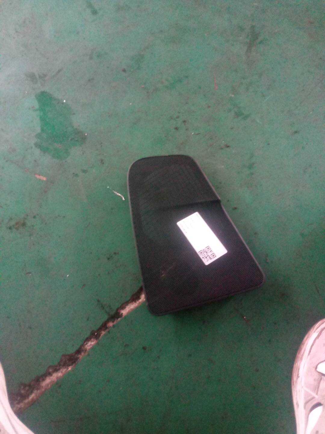 A21873703889051 后门扬声器罩(左)