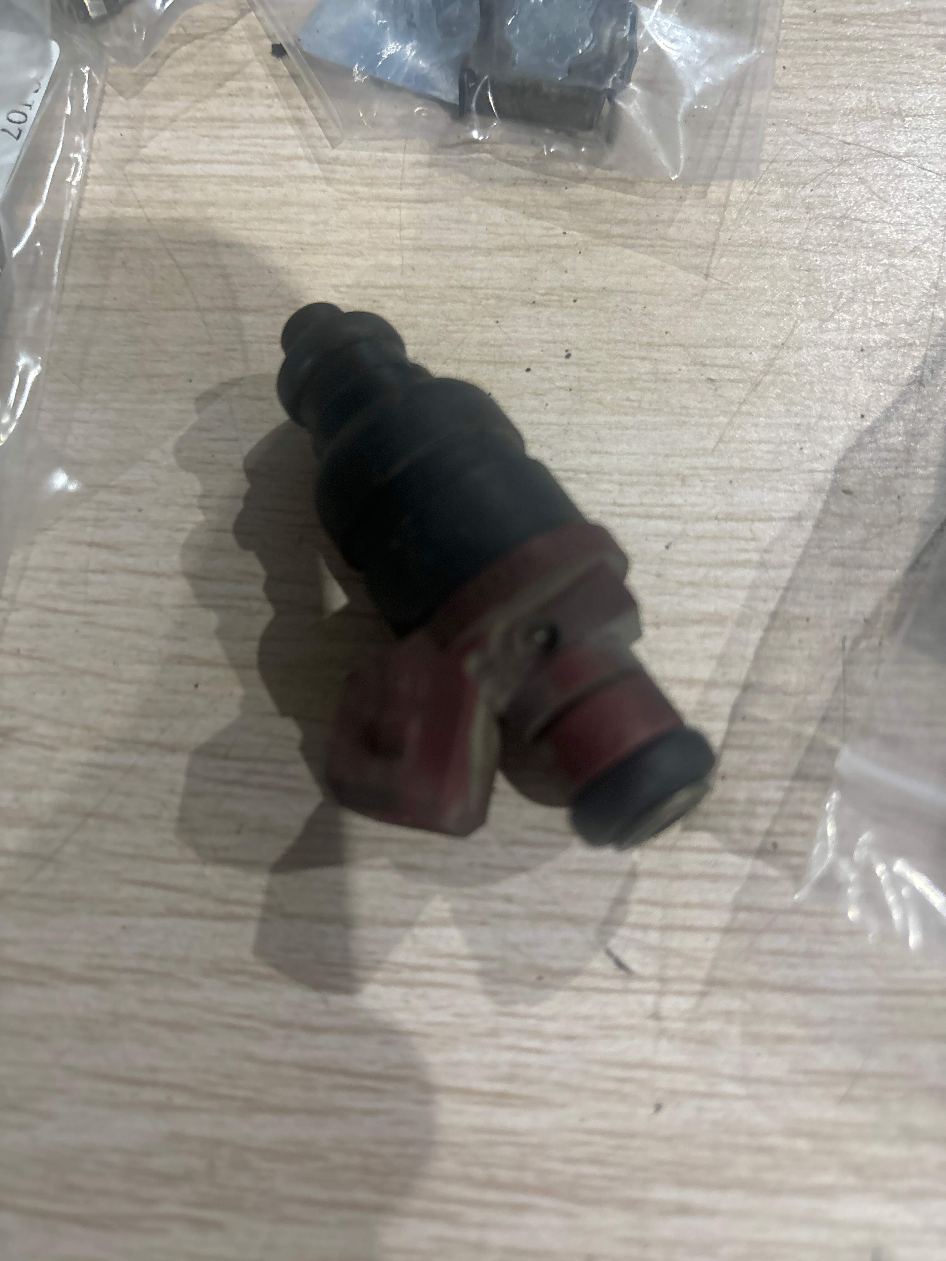 078133551BA 喷油嘴
