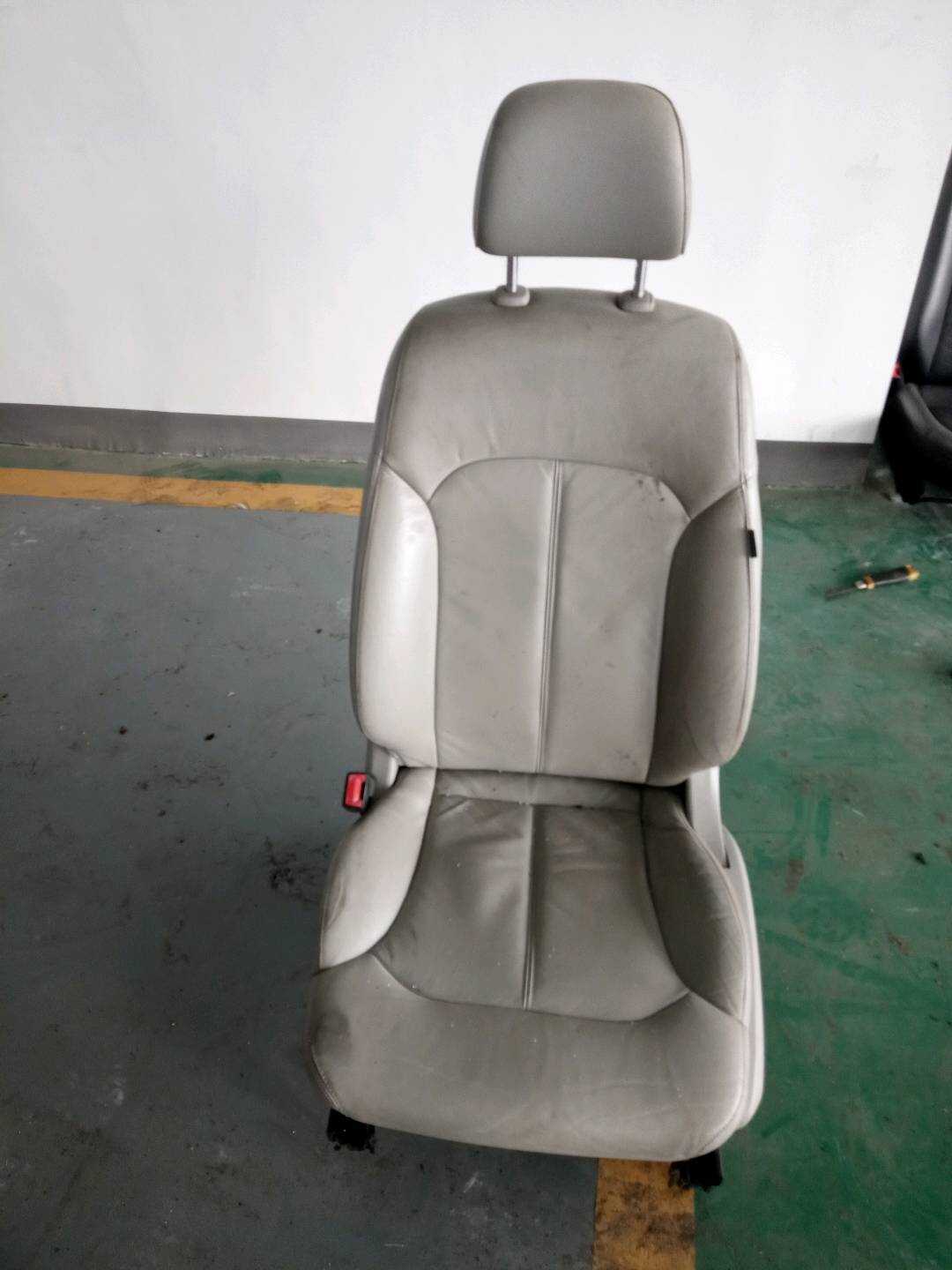 5DA057150B55 驾驶员座椅总成