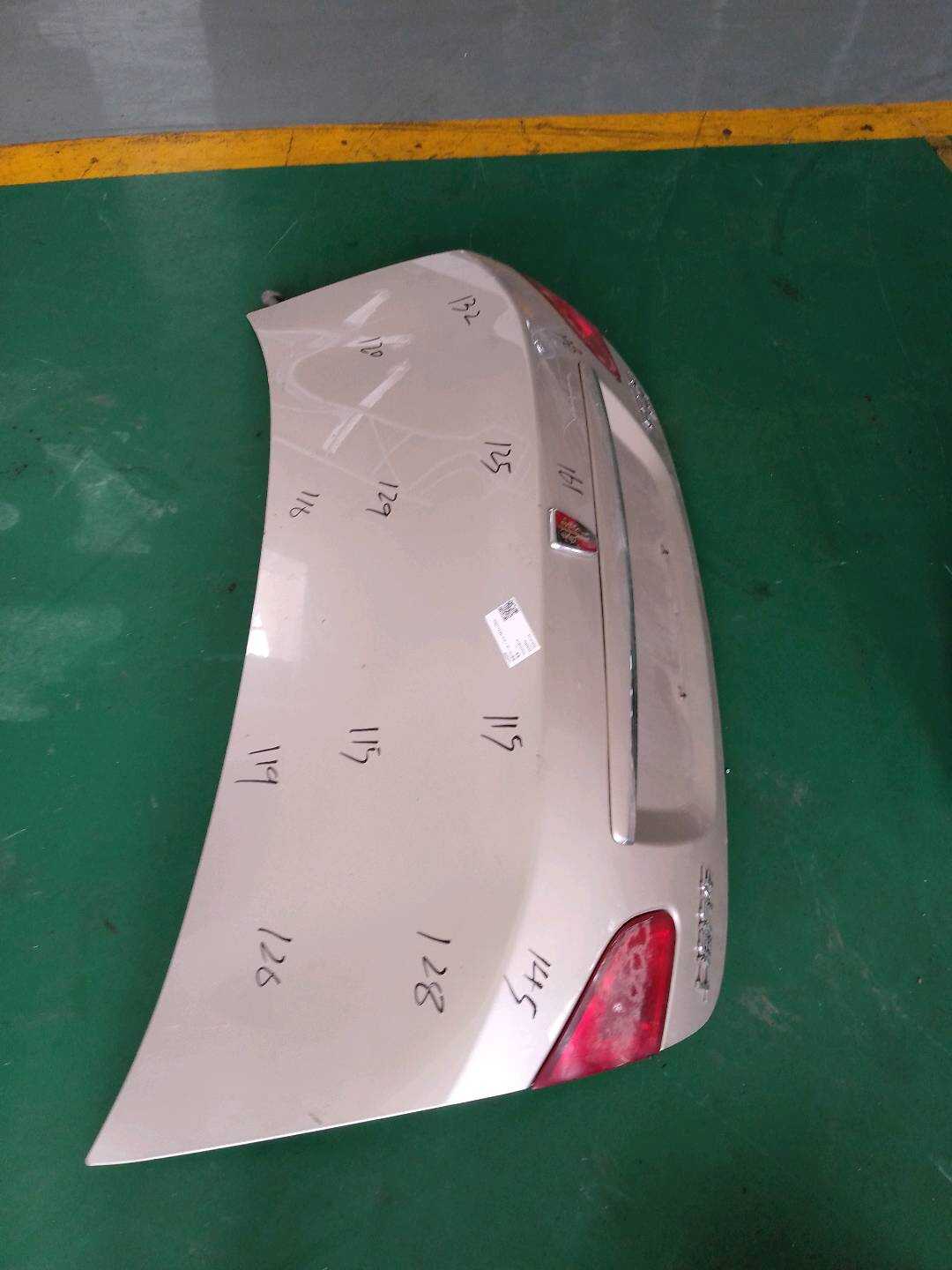 10002598 Trunk Lid Assembly