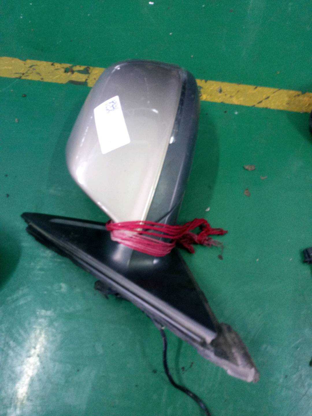L8R0857527GRU 倒车镜壳(左)