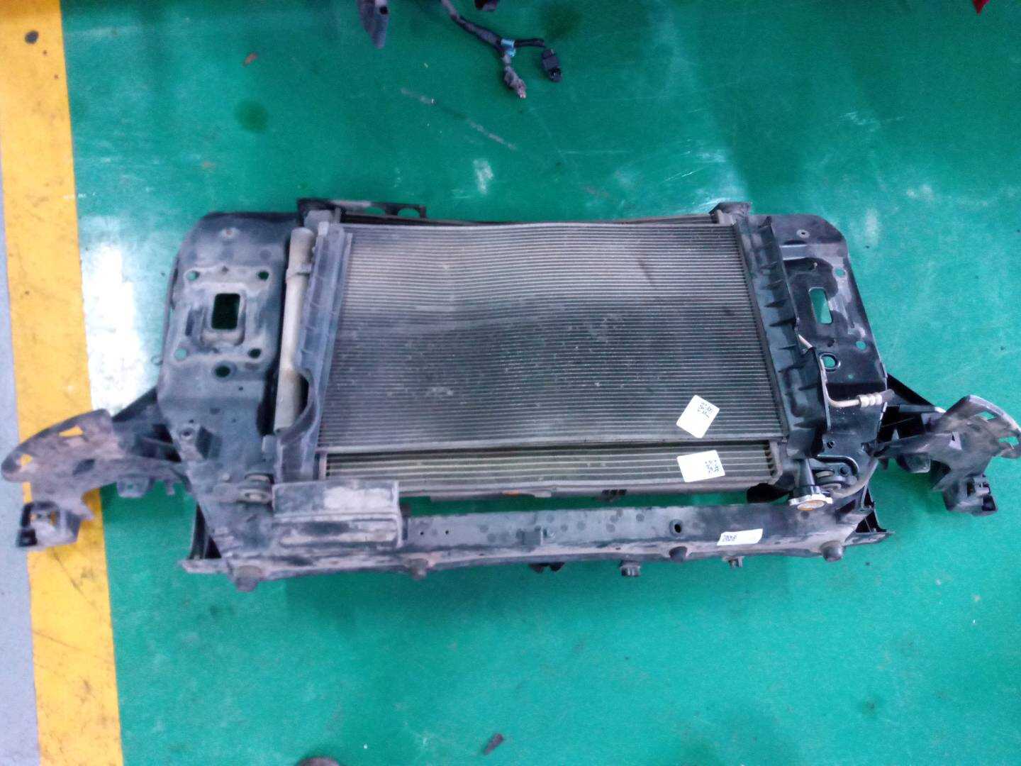 253102Z100 水箱