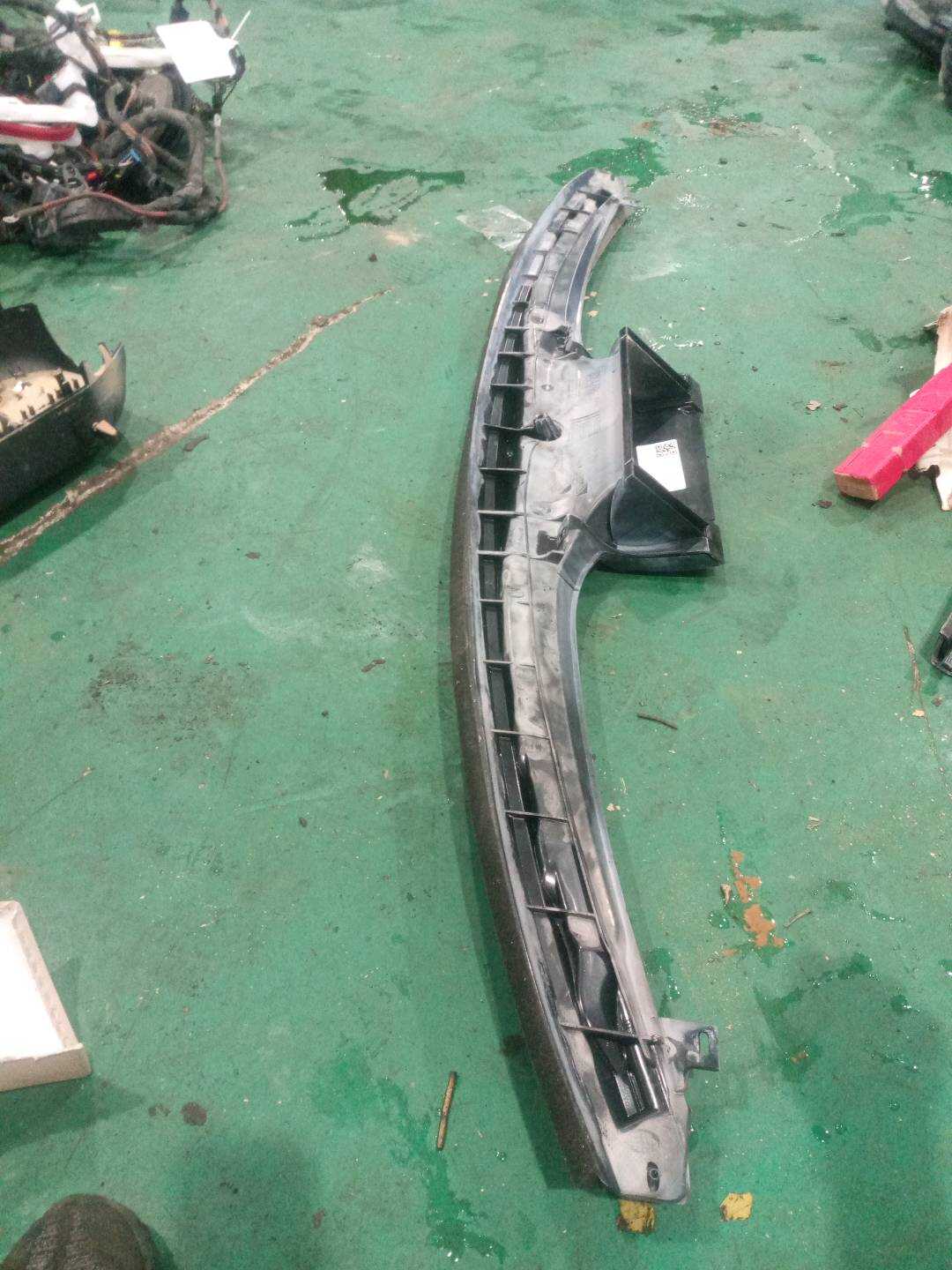 64229279302 仪表台空调除霜风道(中)