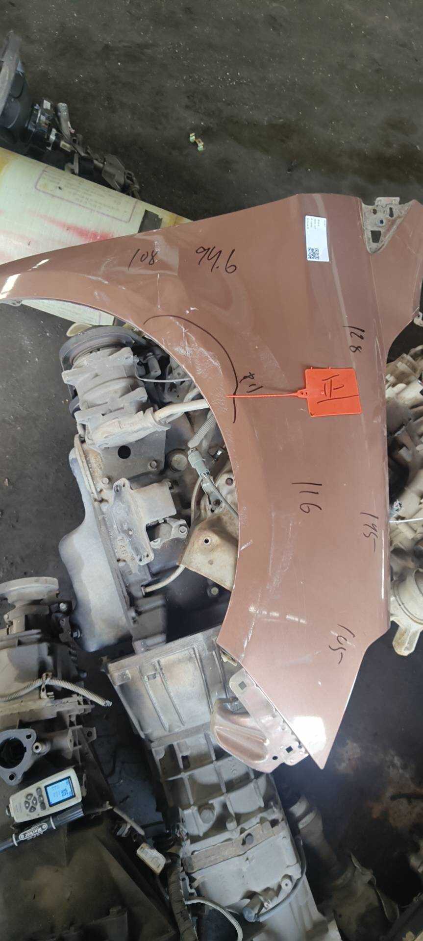 63100SU110 Front Fender, Right