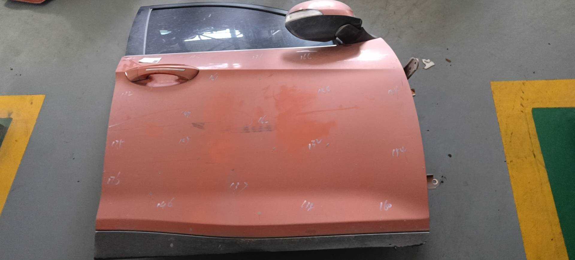 5030011BAD99F0A00 Front Door Shell, Right