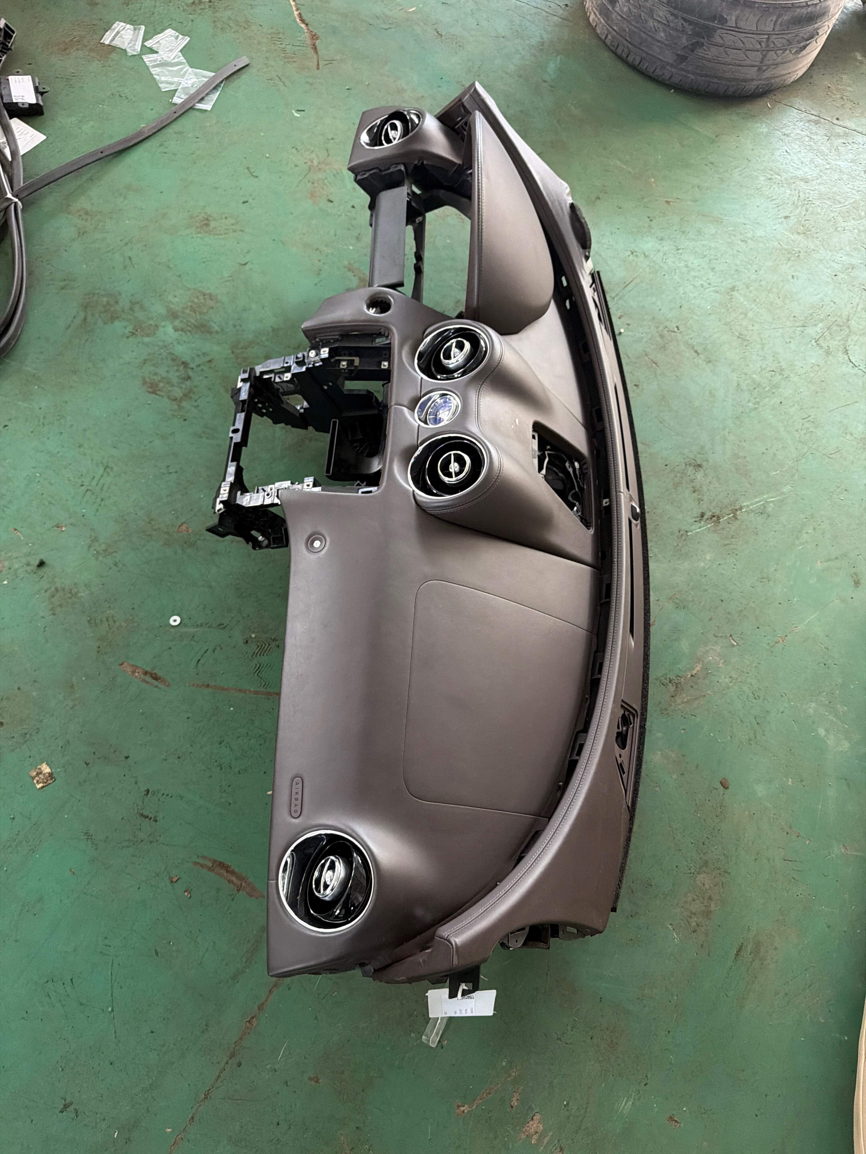 C2D15234AMS 仪表台壳