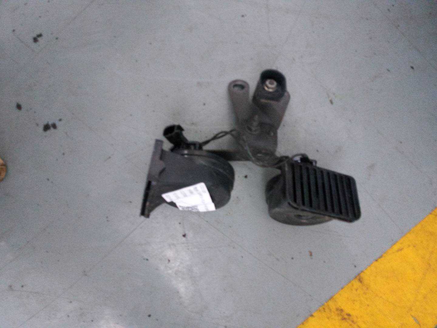 C2Z13268 行车喇叭