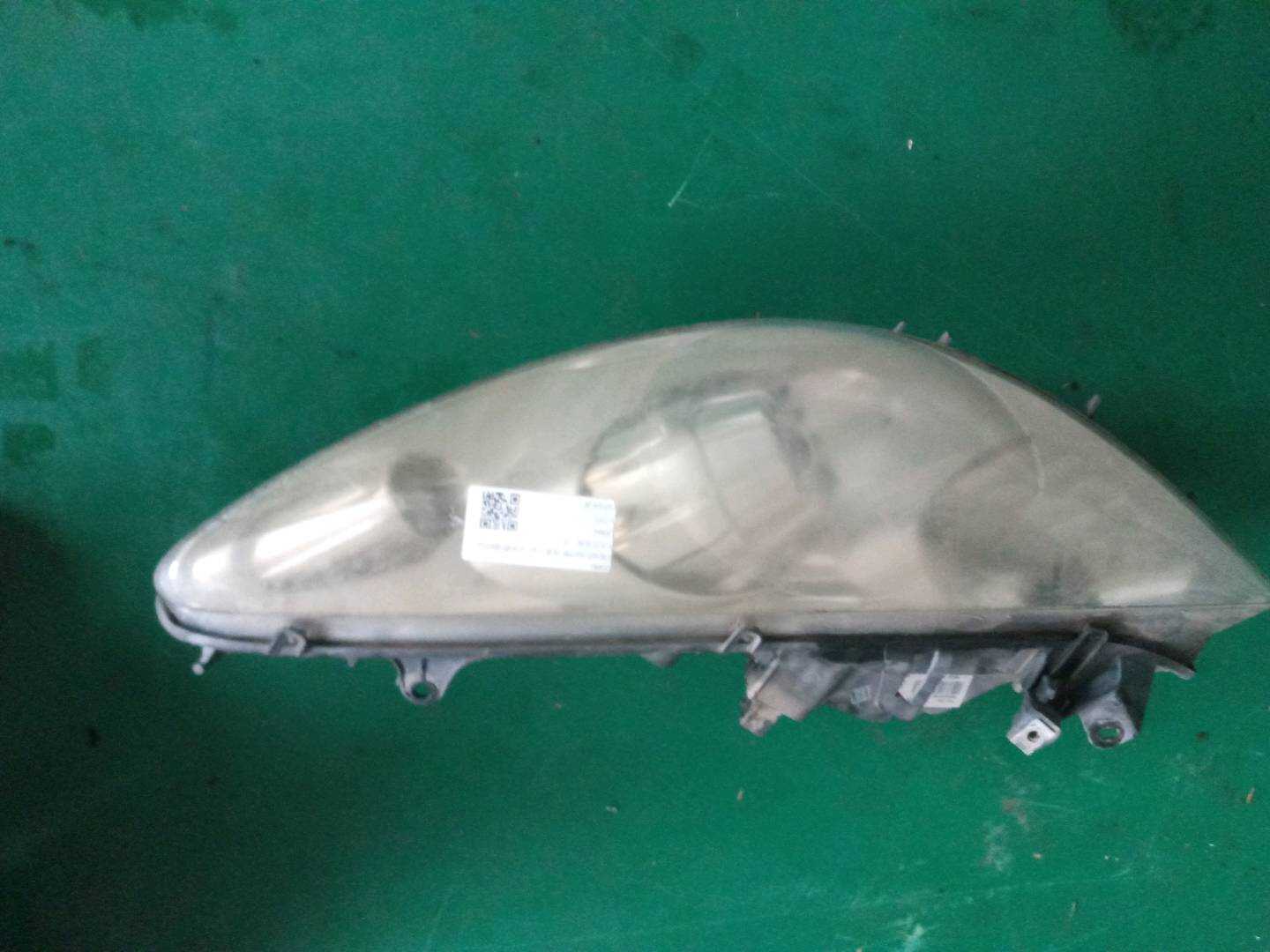 620886 Front Headlight Assembly, Left