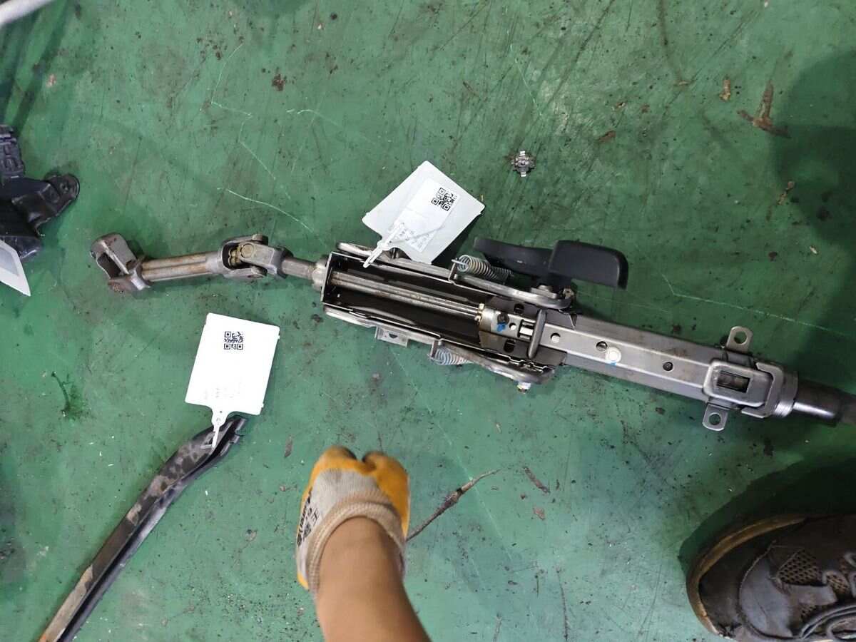 1K1419502BB Steering Column