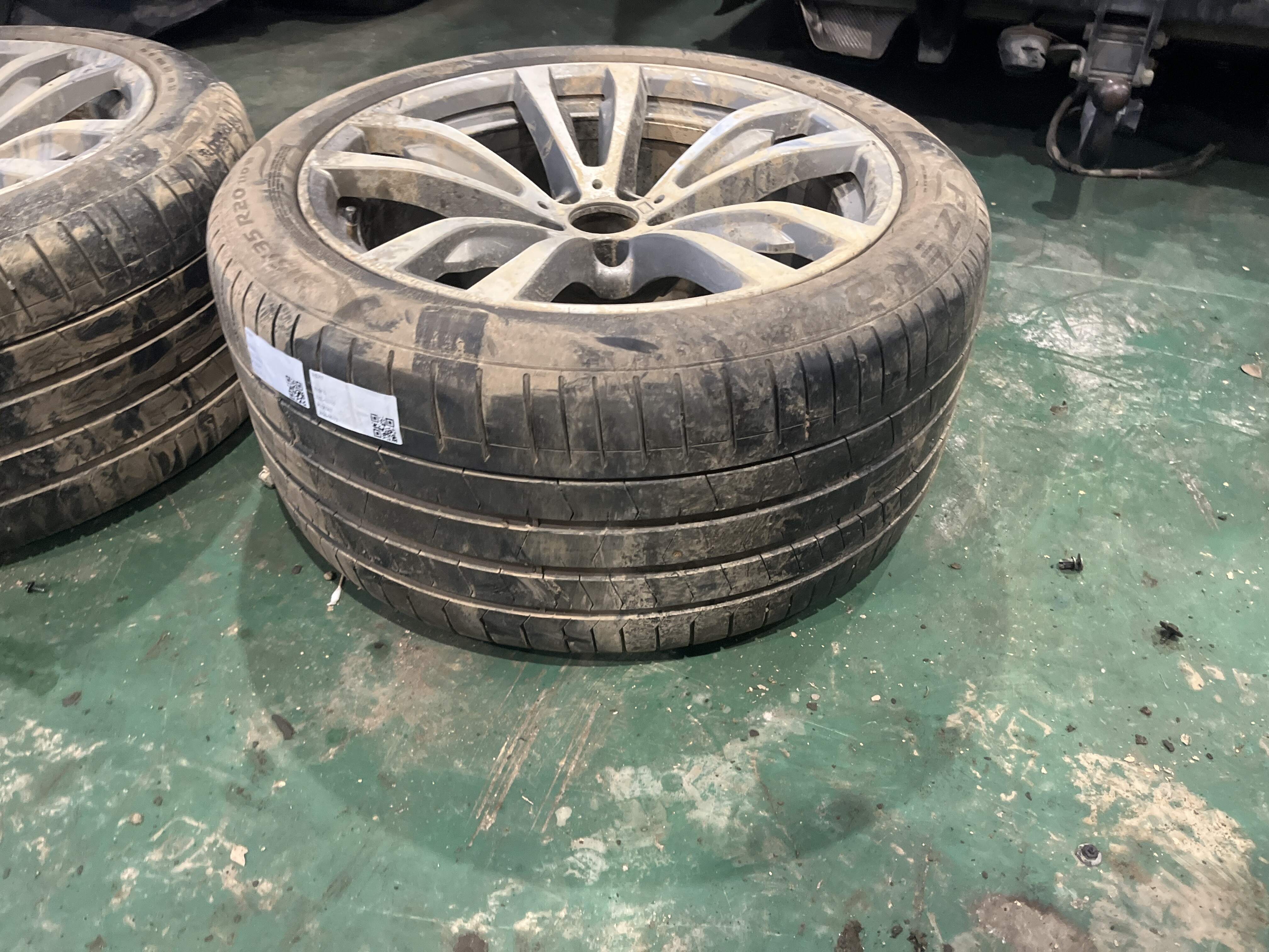 31535R20 轮胎315/35R20