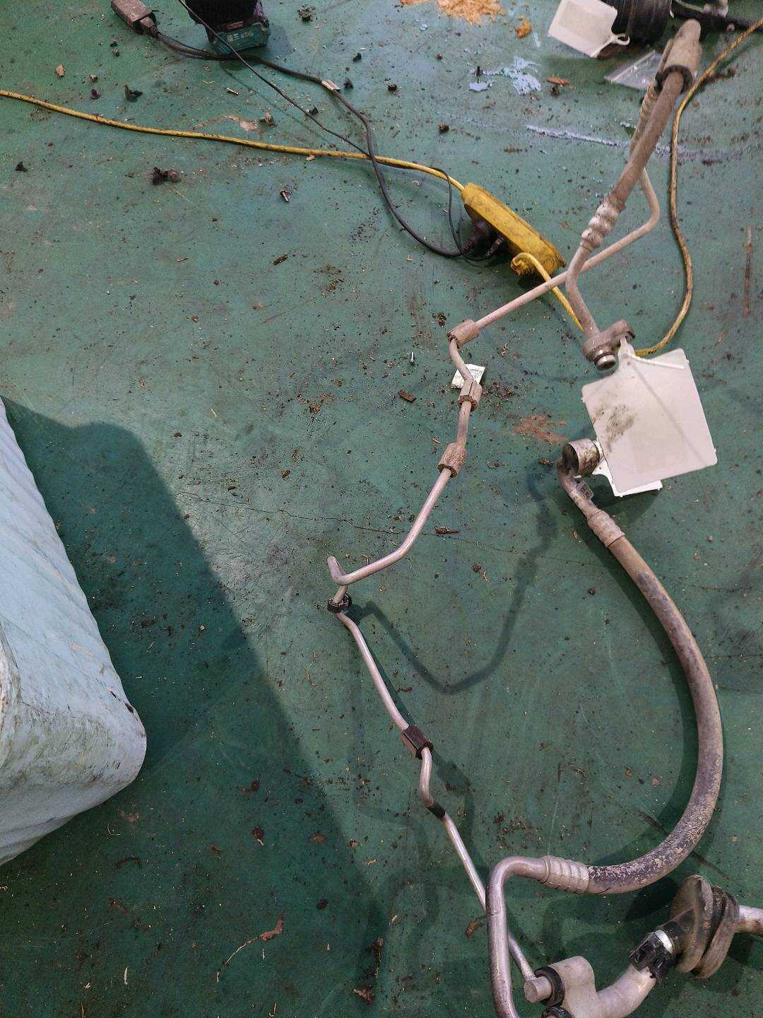 L8KD260710D 空调管高压管(从冷凝器到蒸发器)