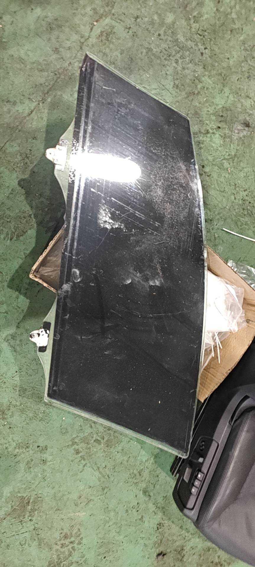 73300TS6H00 前门玻璃(右)