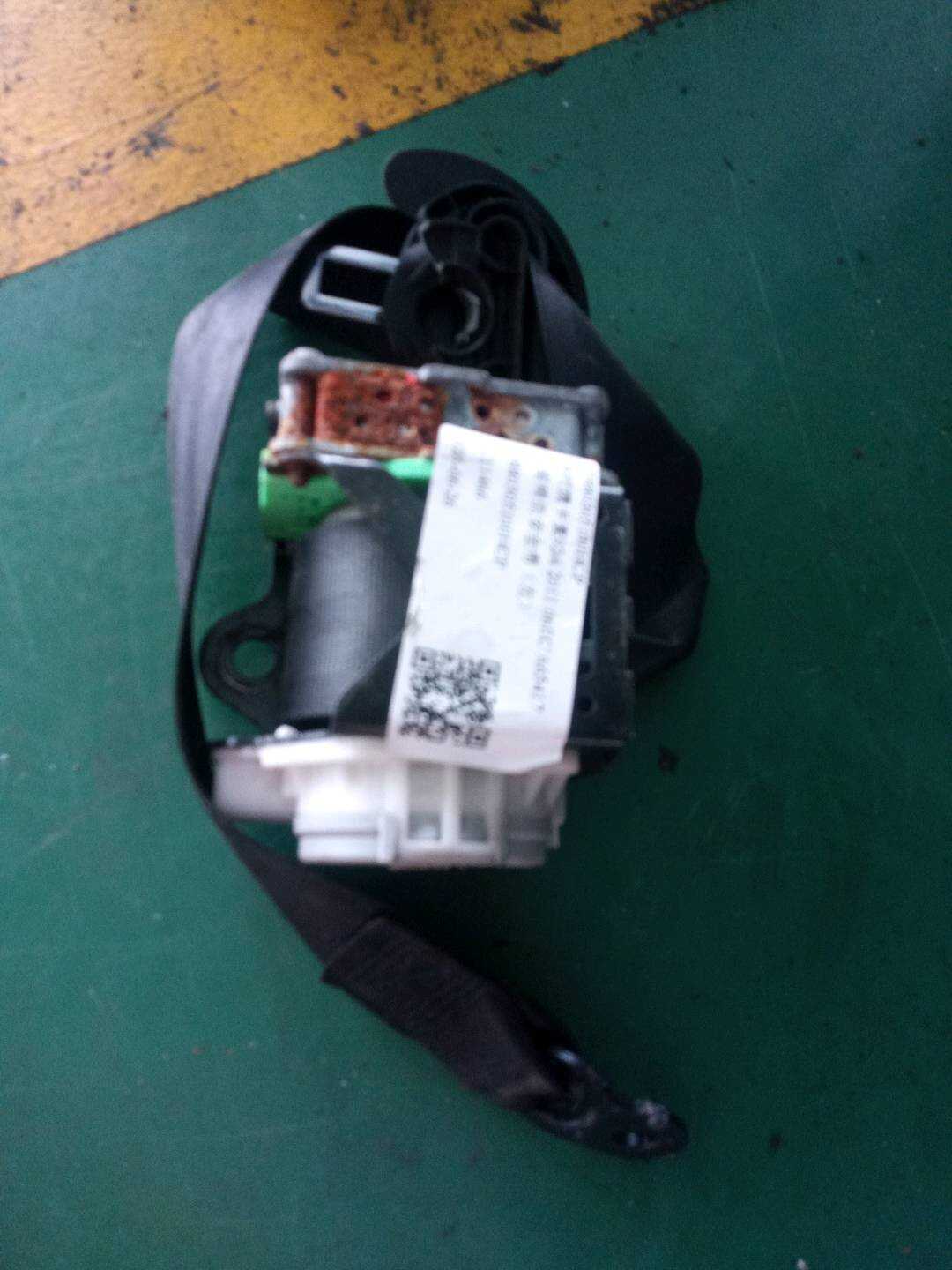 95880305100HCP 后座椅侧安全带（左）