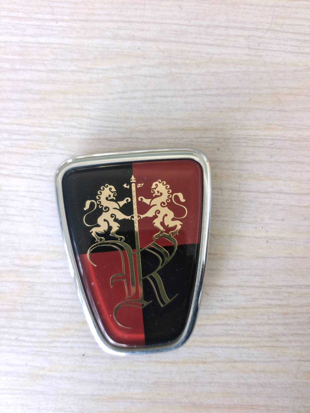 24102182 后牌照板标牌总成