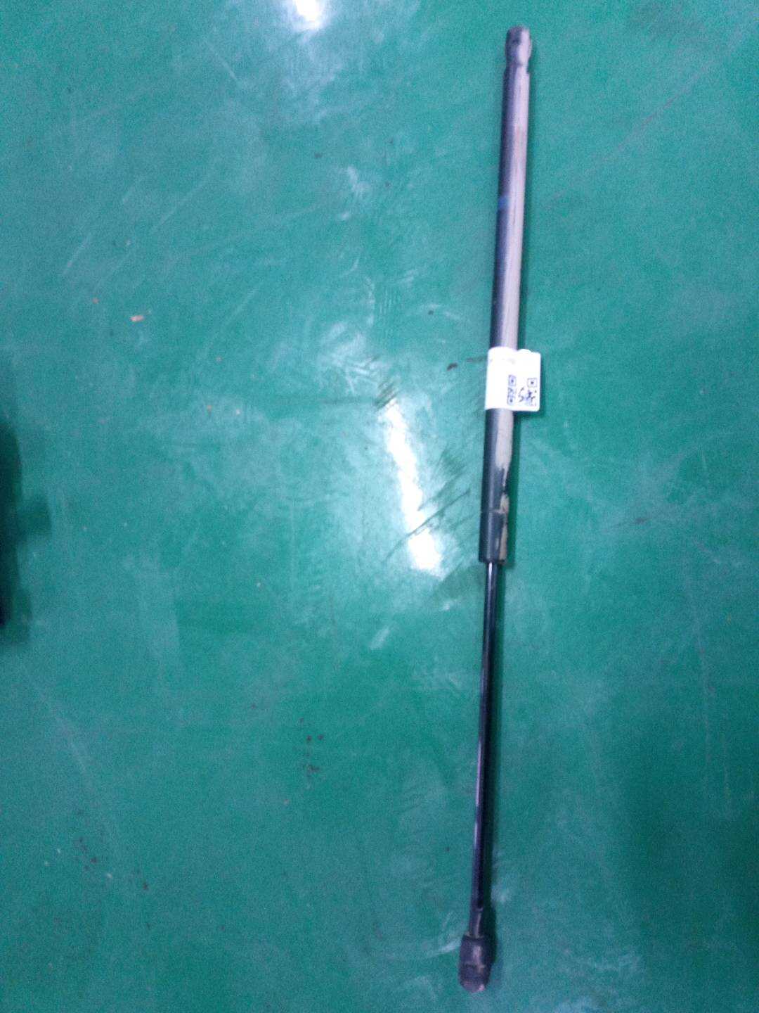 A1719800164 前机盖撑杆（右）
