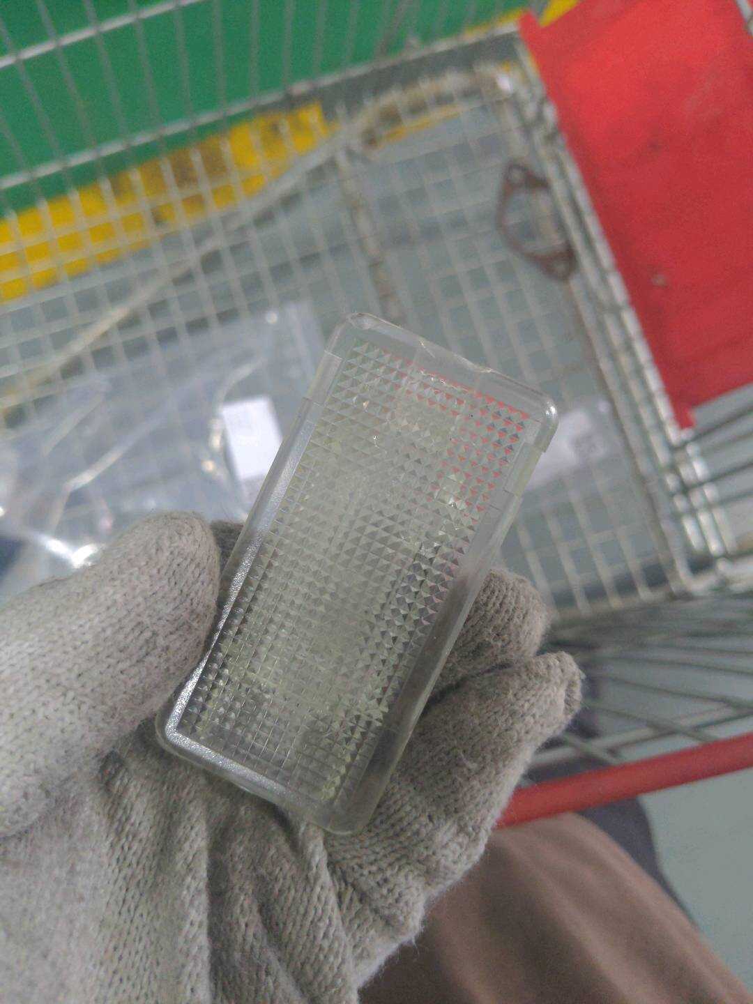 63316962044 行李箱灯