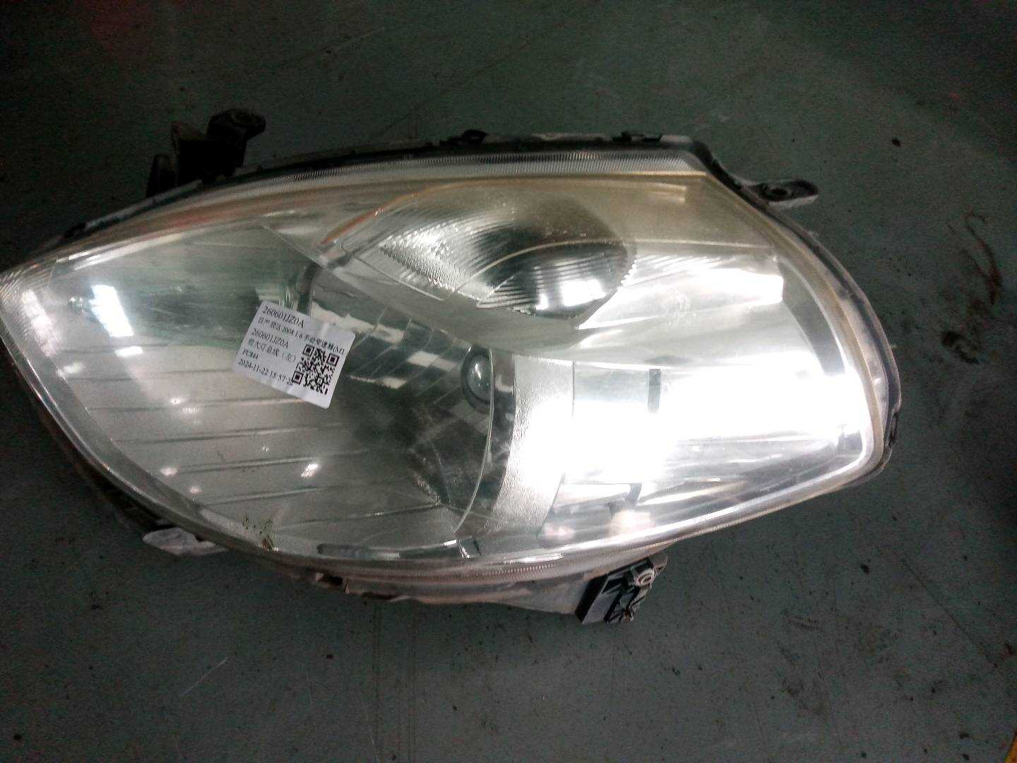 260601JZ0A 前大灯总成（左）