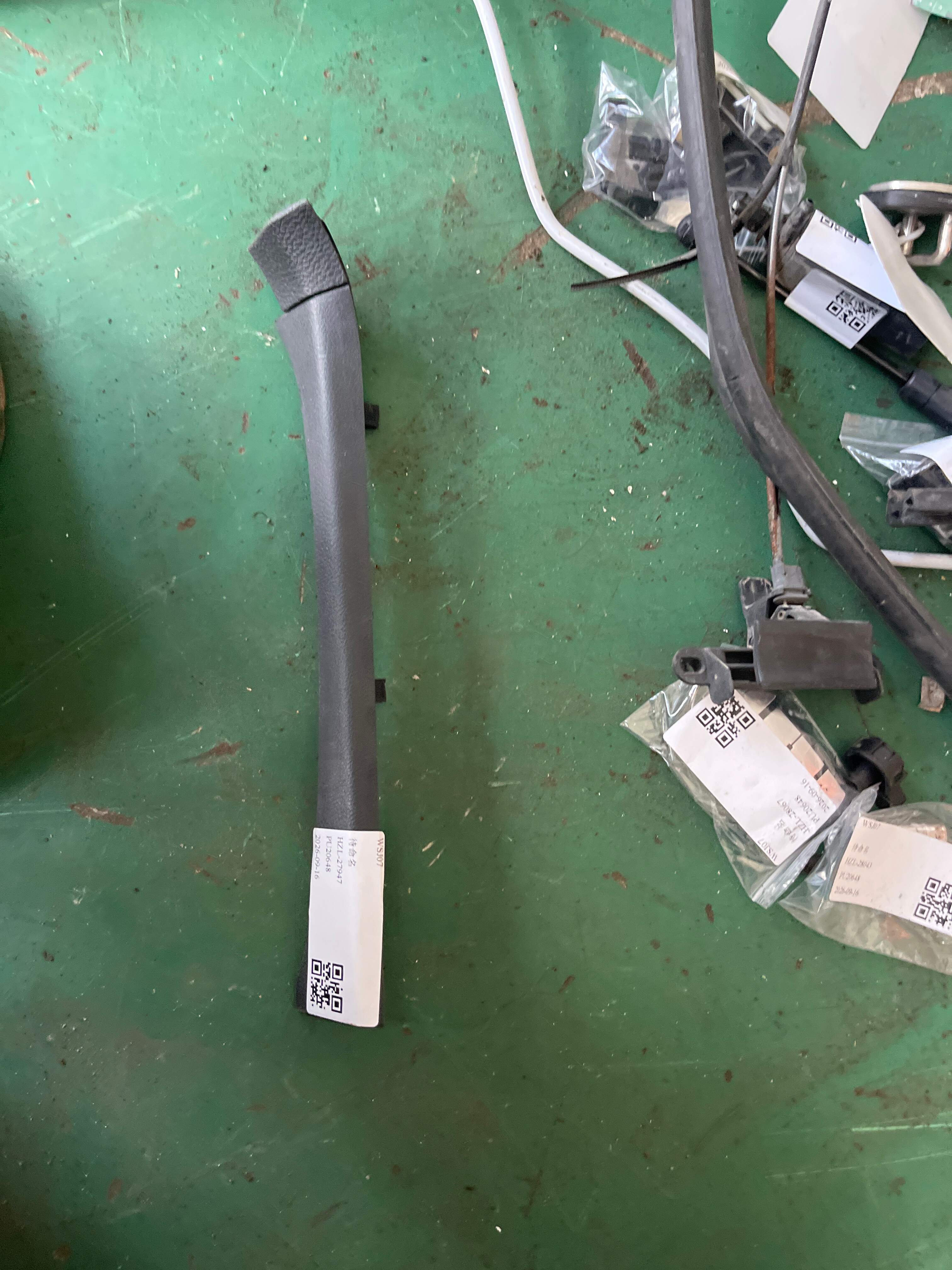3C8868238A A柱内衬(右中)