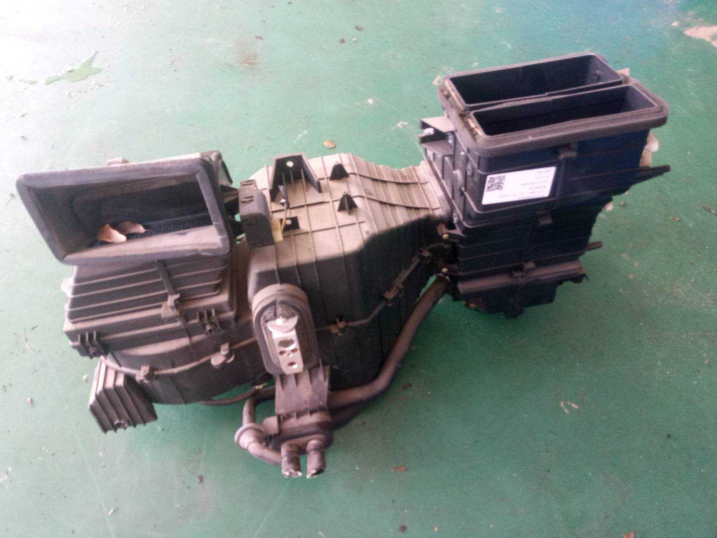 81010010B01B00 Evaporator Assembly