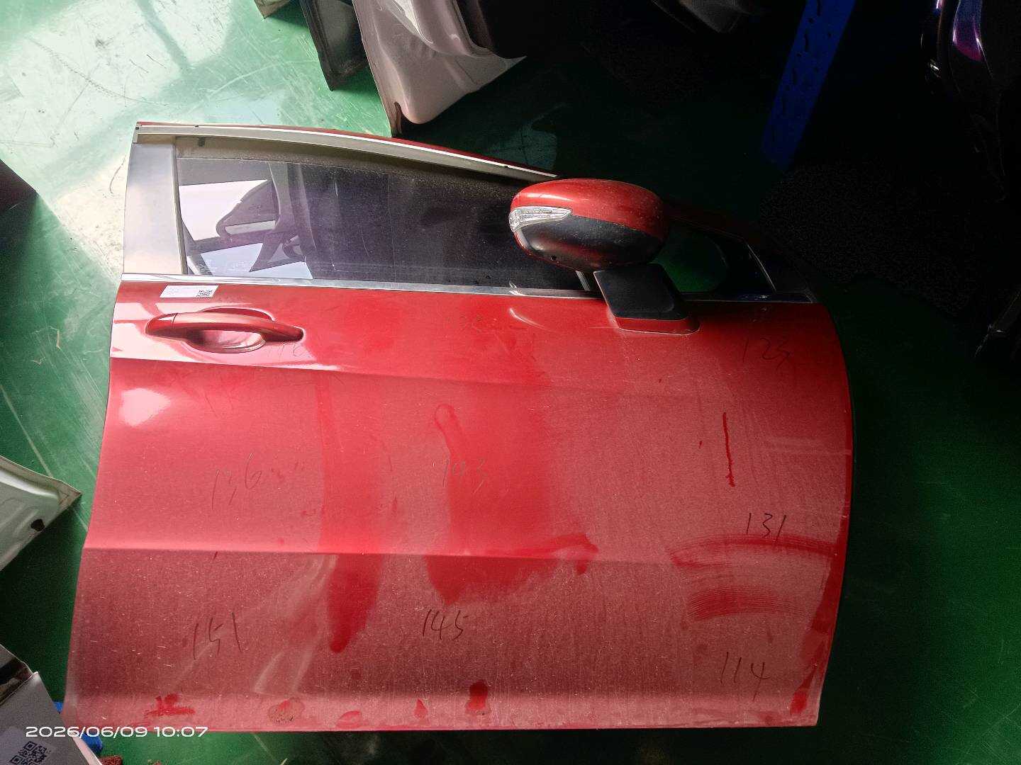 9435061980 Front Door Shell, Right