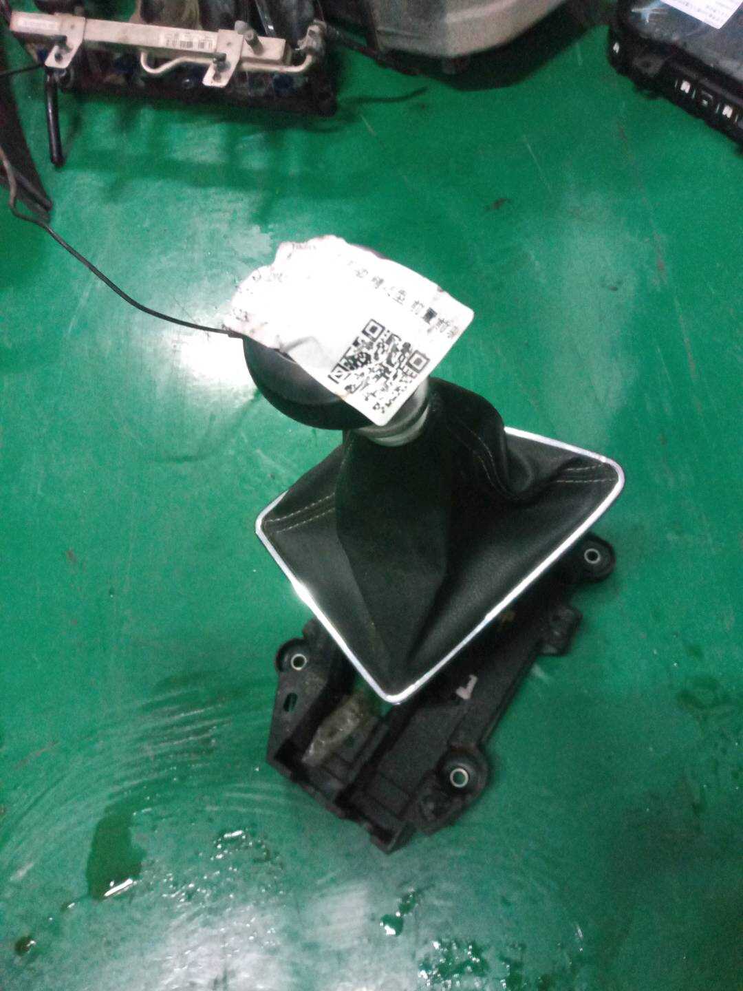 T6001703020001B1127079 换挡机构总成