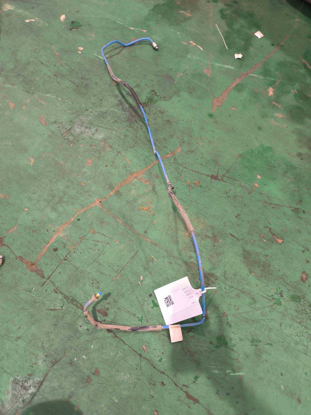 P0008263AE 左后空气管带管夹总成