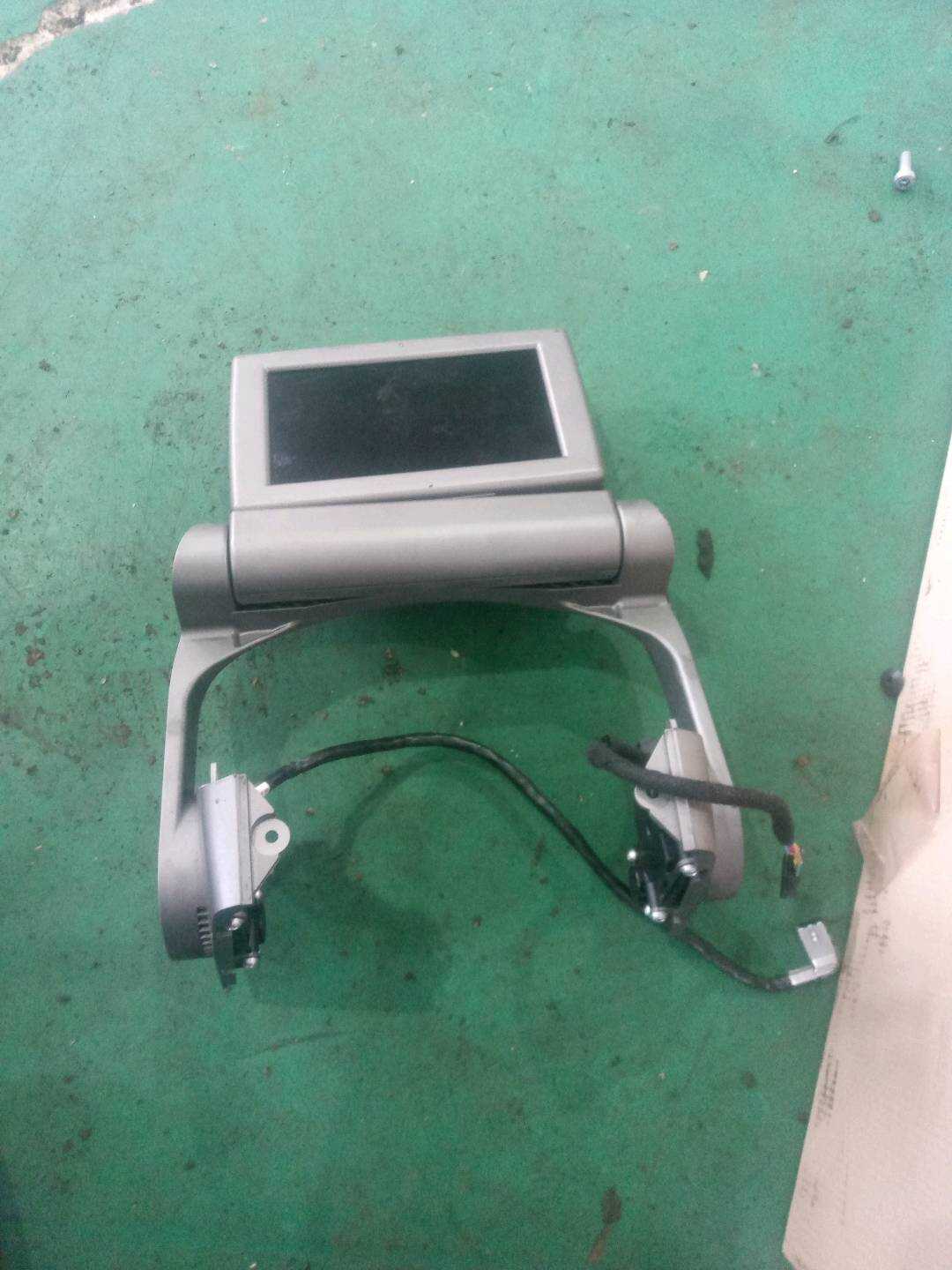 65506951071 仪表台中央显示器