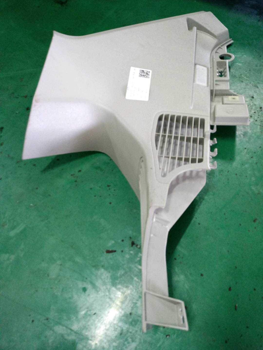 51437229078 D柱内衬(右)