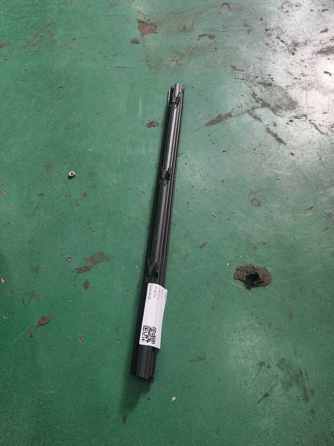 51347066610 后门玻璃压条(右内)