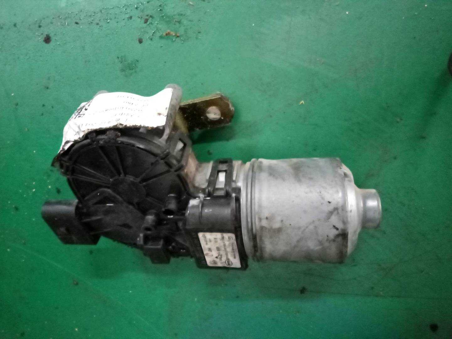 EG3741100AC1 Front Windshield Wiper Motor