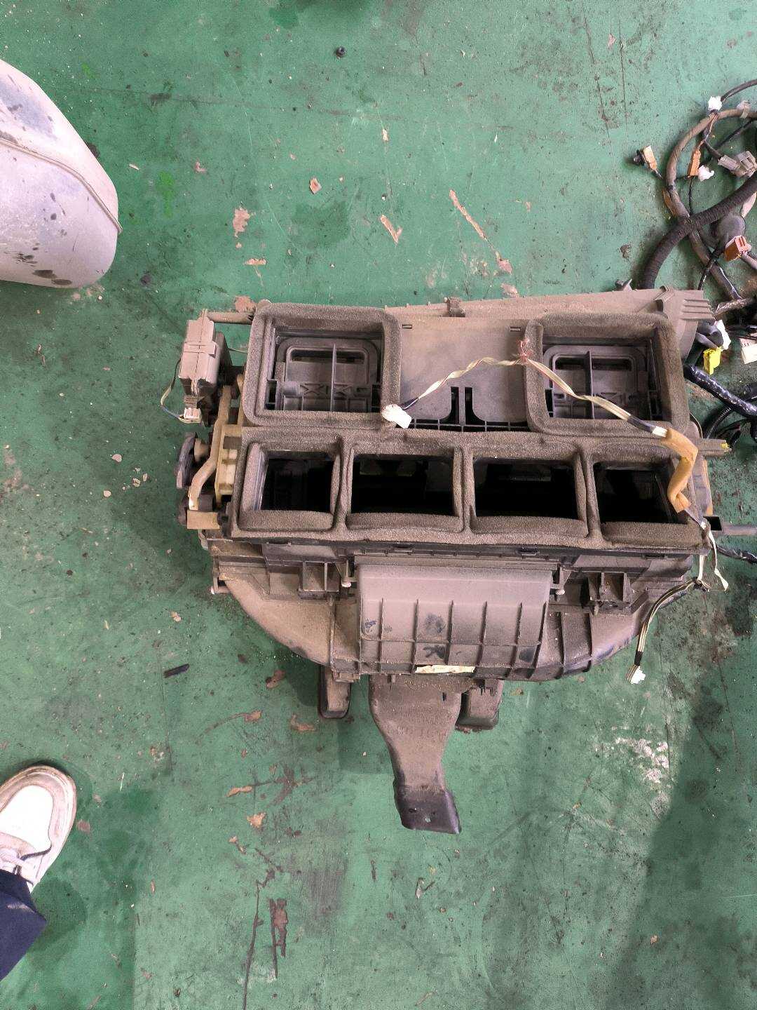 27110JN00A 蒸发器总成