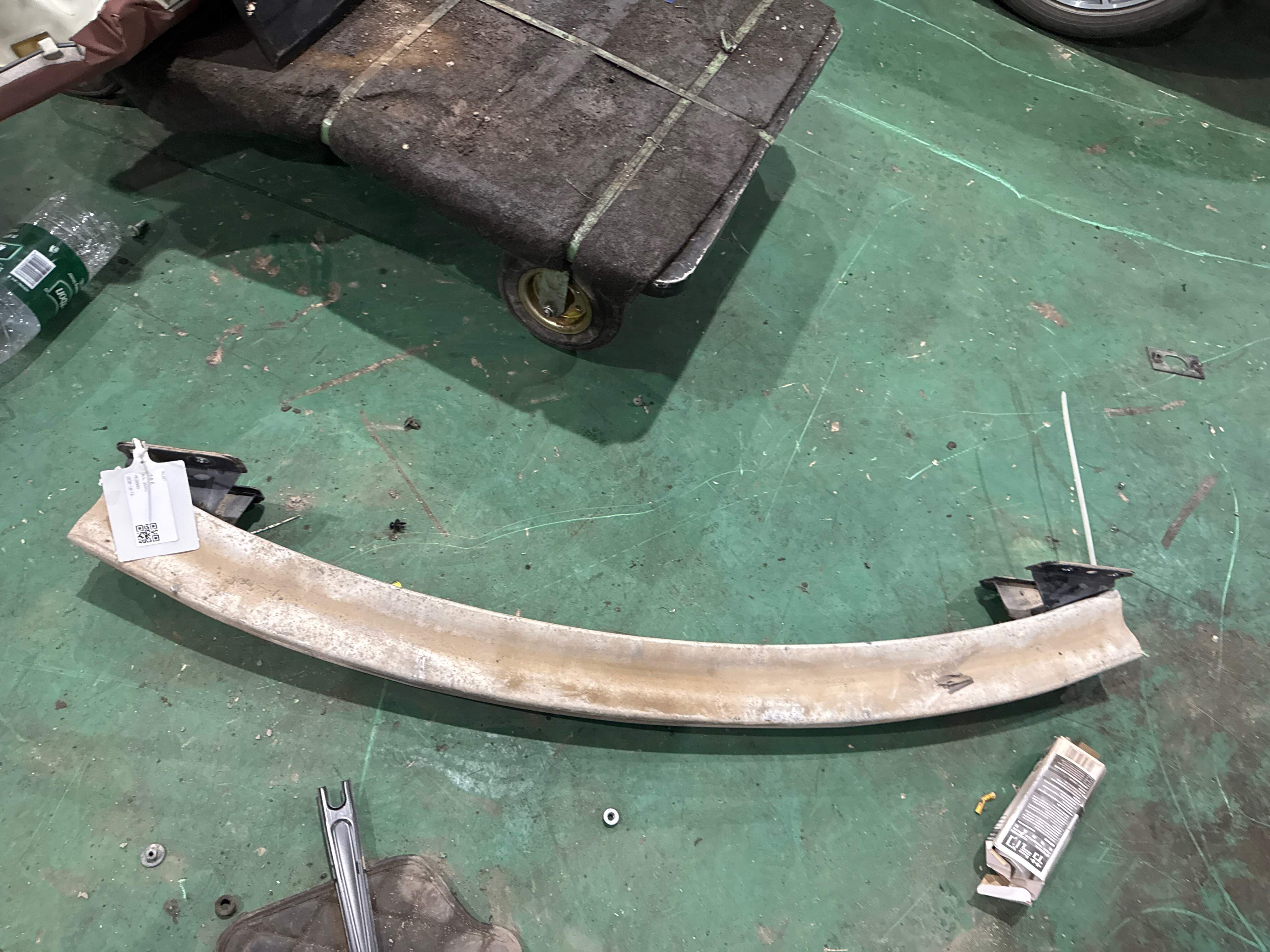 4L0807309 Rear Bumper Frame