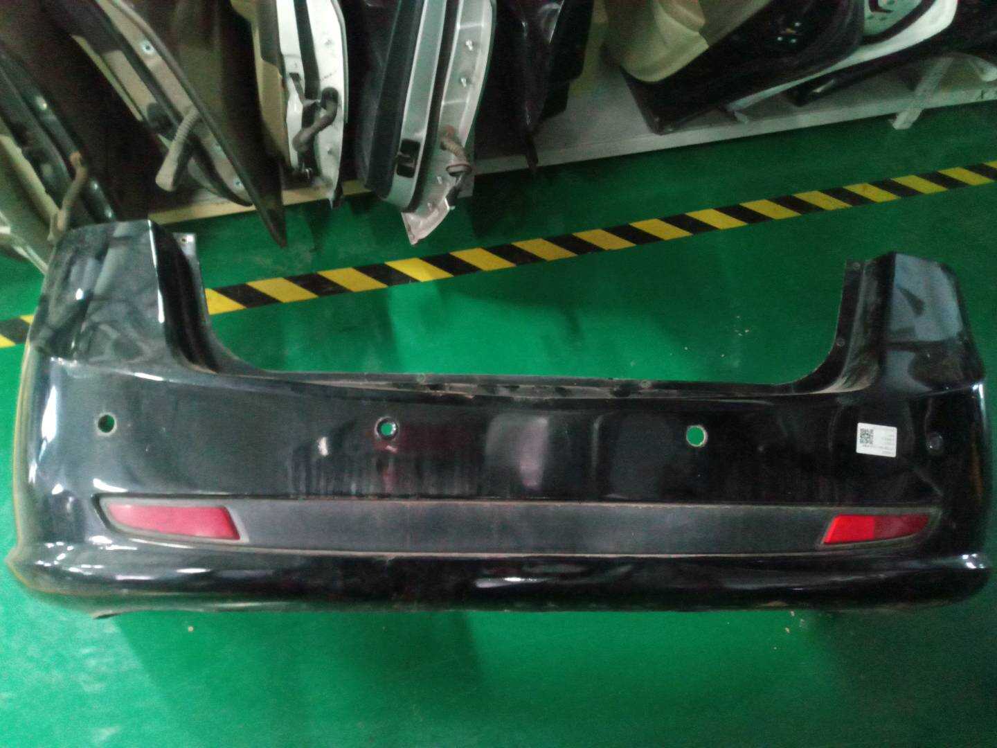 9048203 Rear Bumper Cover