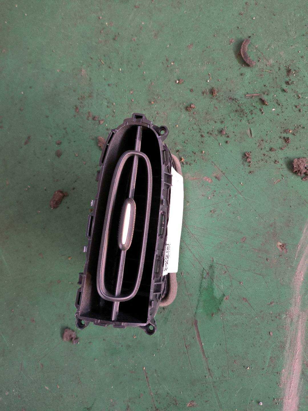 5510230TB11 中央左风口壳体总成