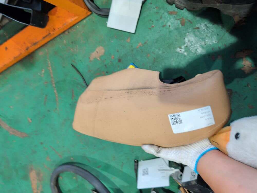 97052206231 后座椅侧气囊(右)