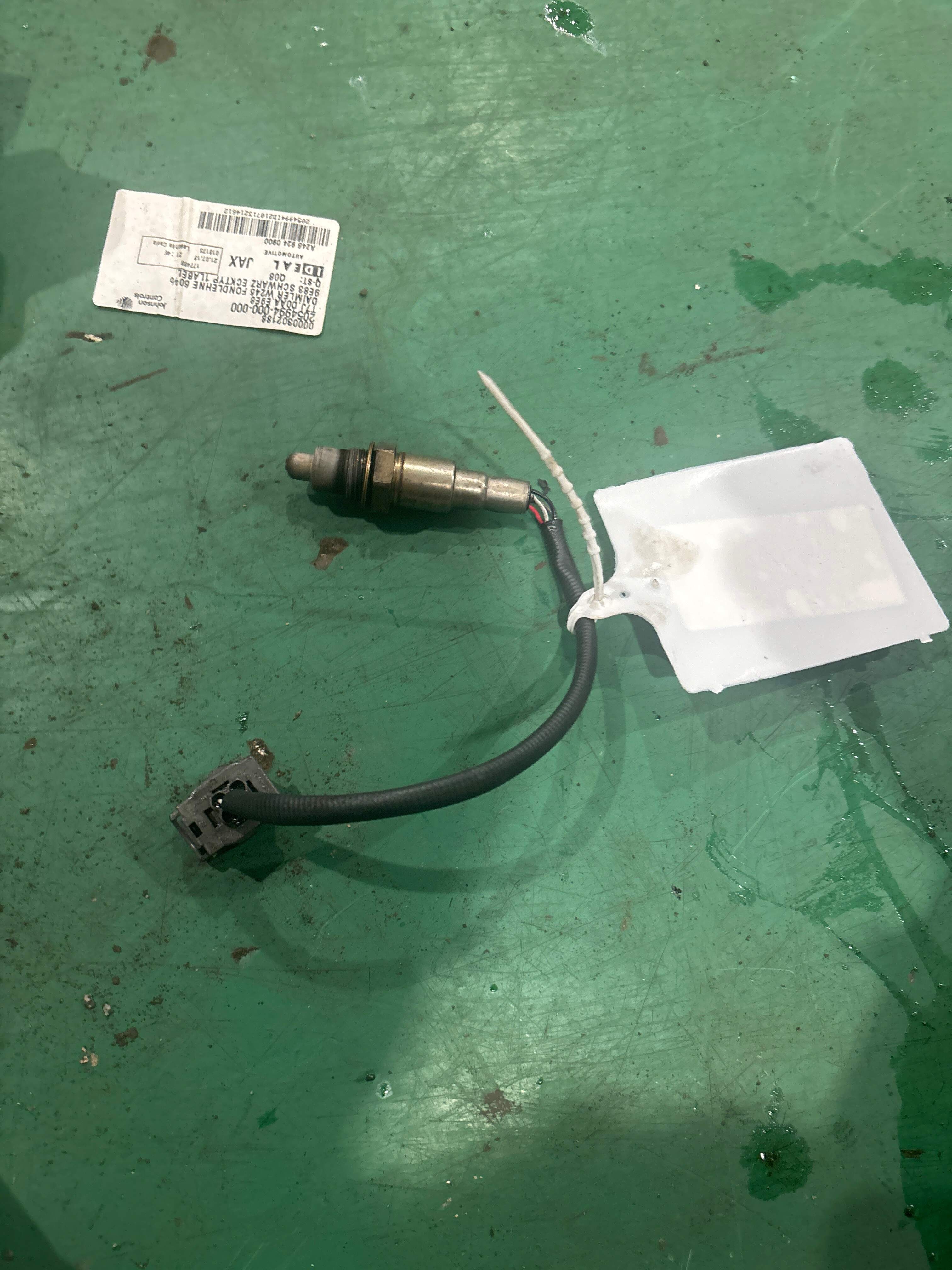 A0075426318 氧传感器(后)