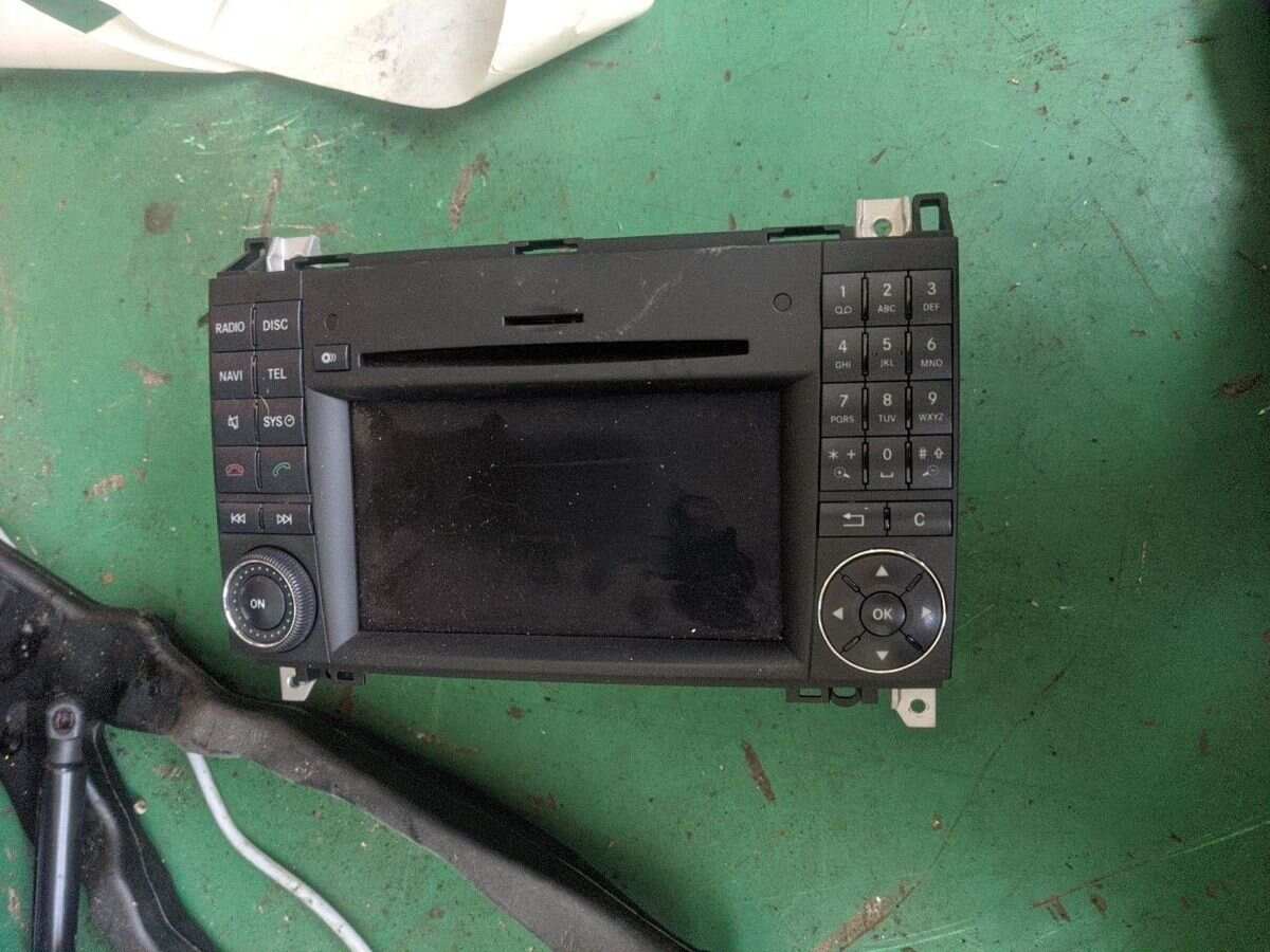 A1699007500 多媒体主机
