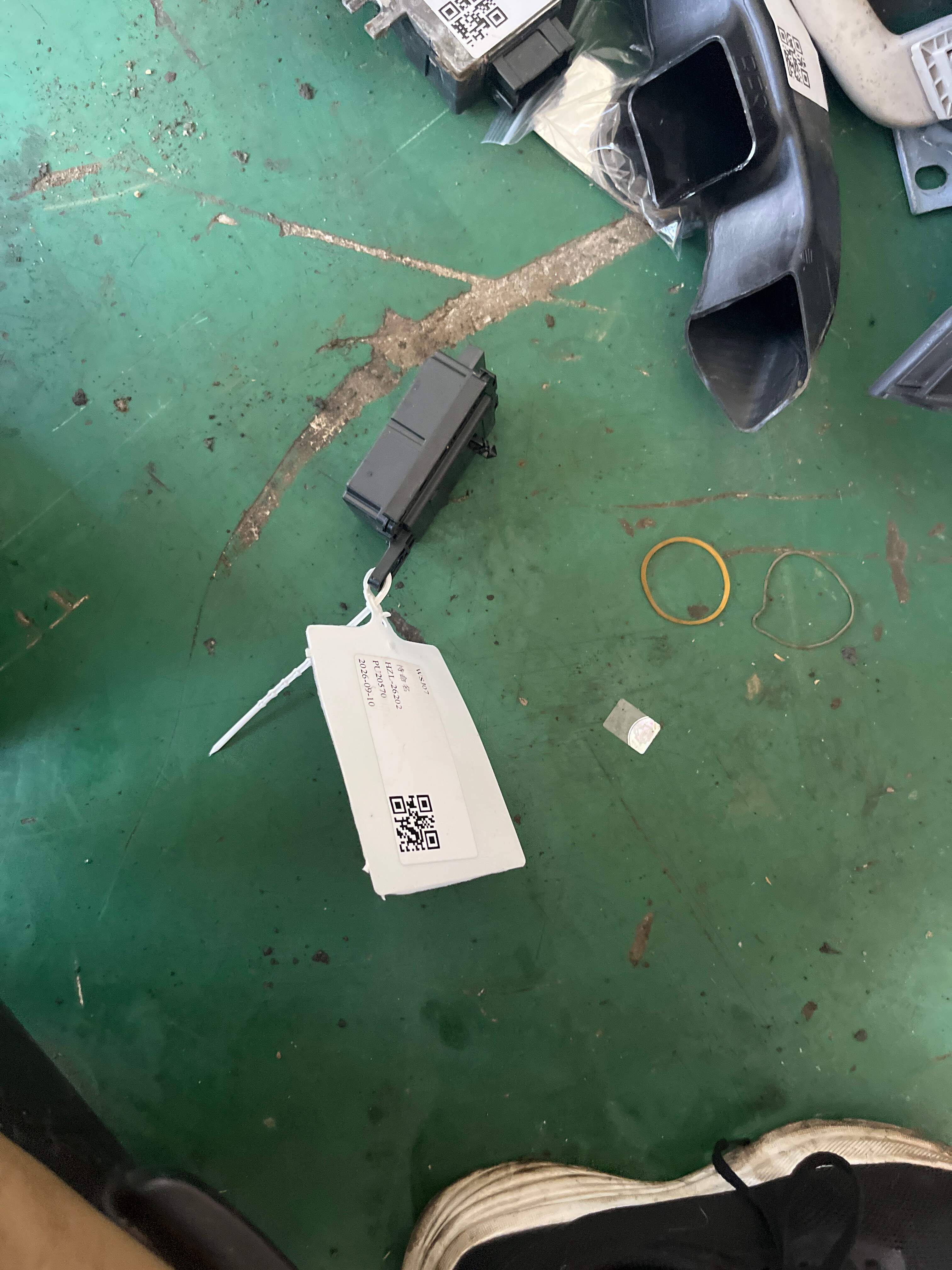 61356844045 无钥匙智能系统接收器