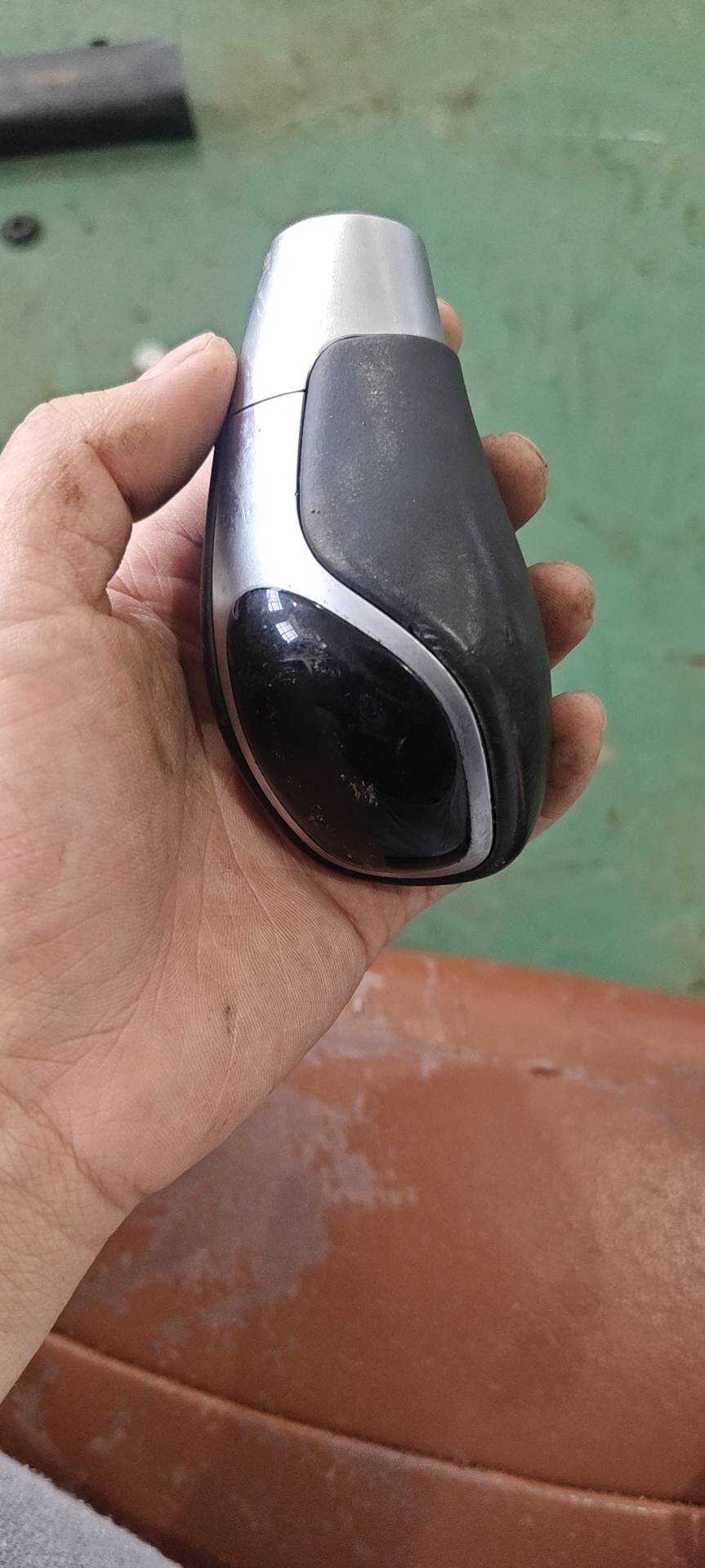 6600089587 换档器手柄