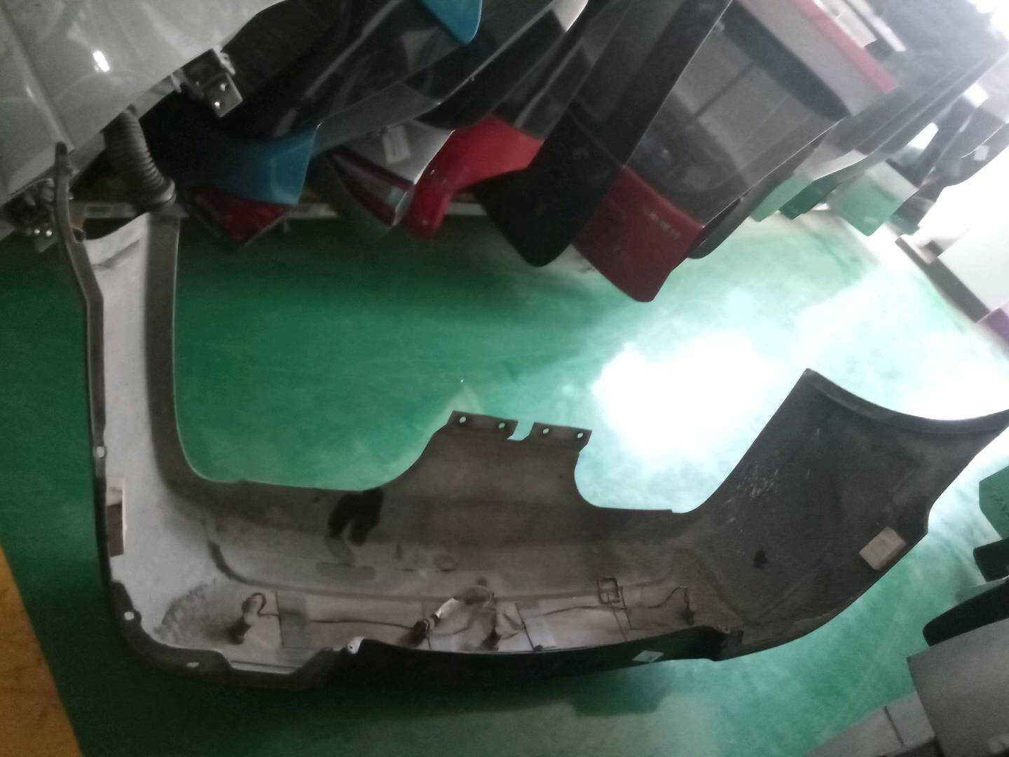 1S7117906AZ 后保险杠皮
