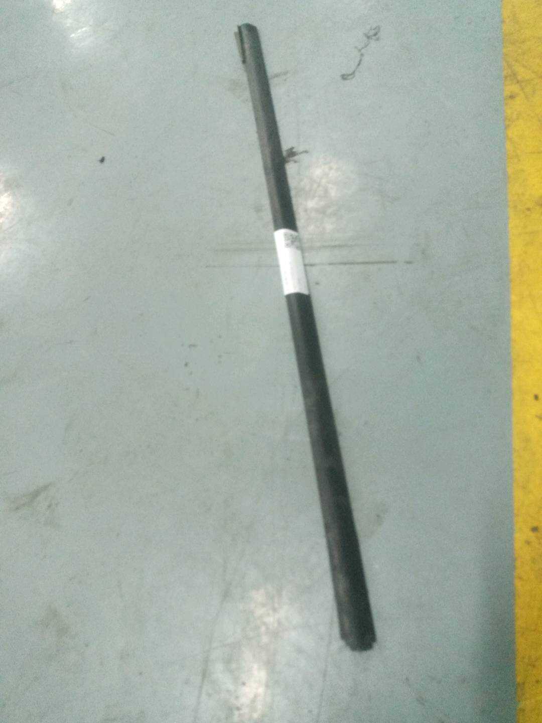 4M51A25604AK 后门玻璃压条(右外)