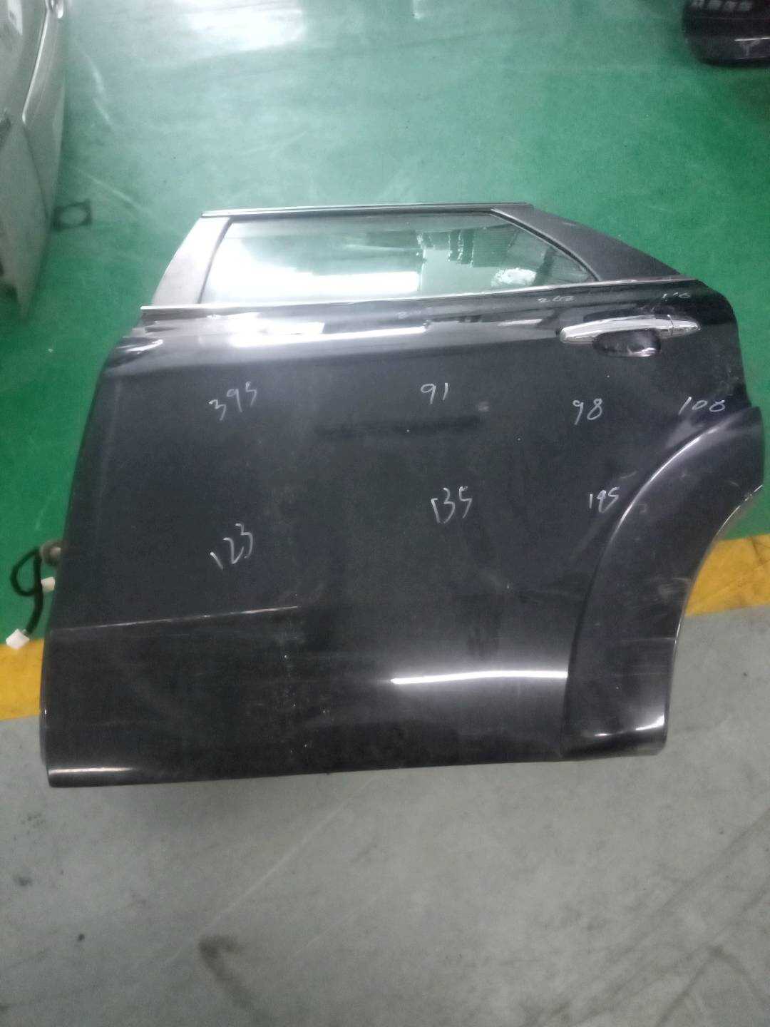 9P224750BA78 后门壳(左)