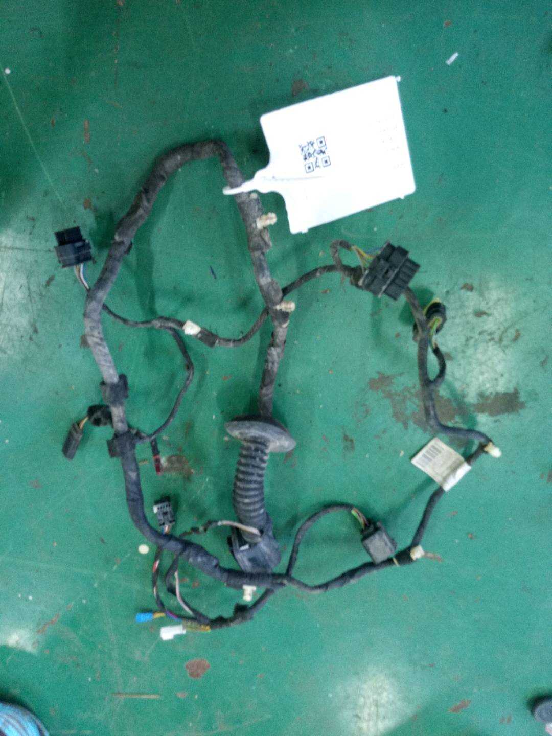 61129332519 后门线束（右）