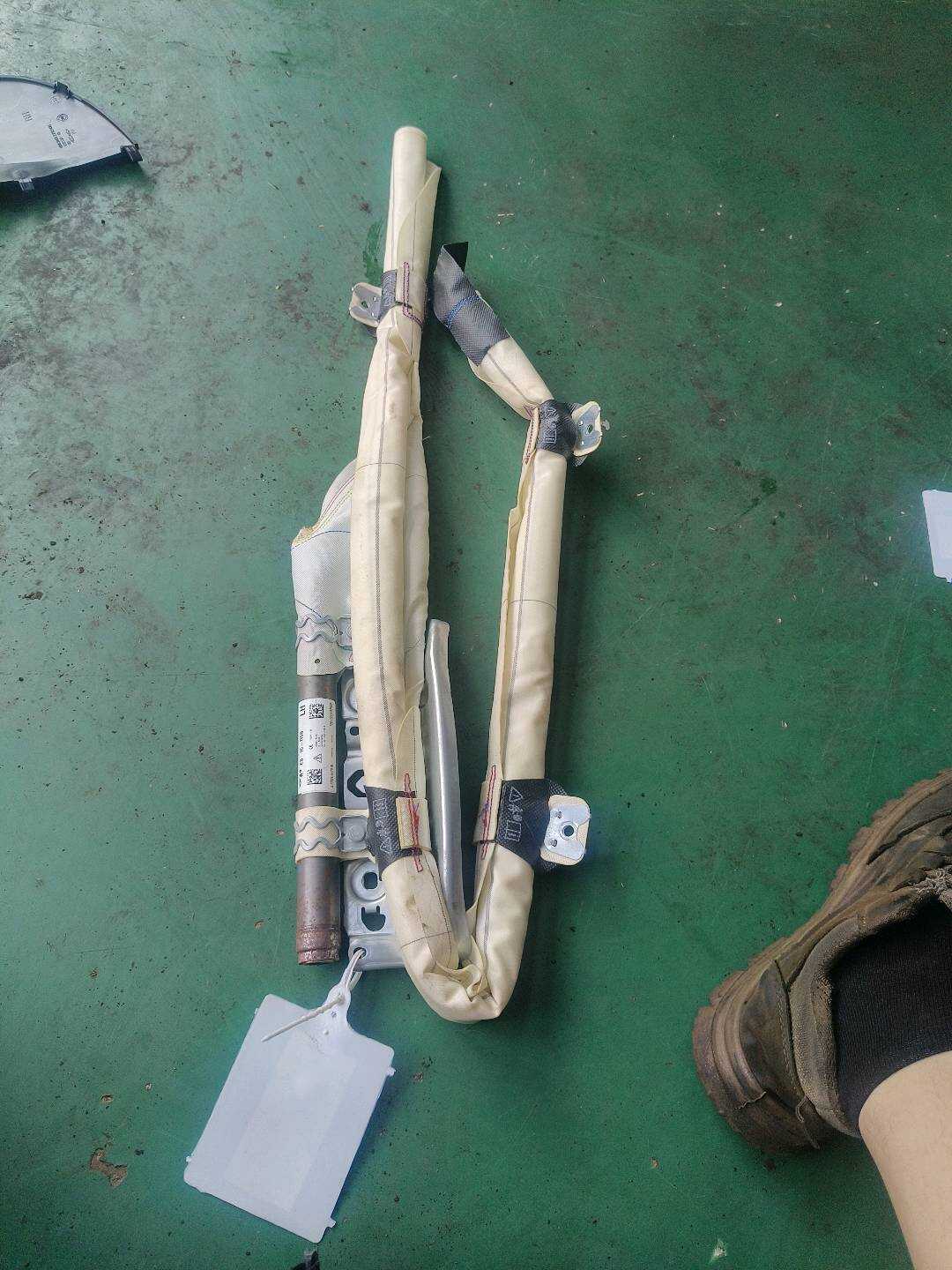 72127320447 Roof Curtain Airbag Assembly, Left