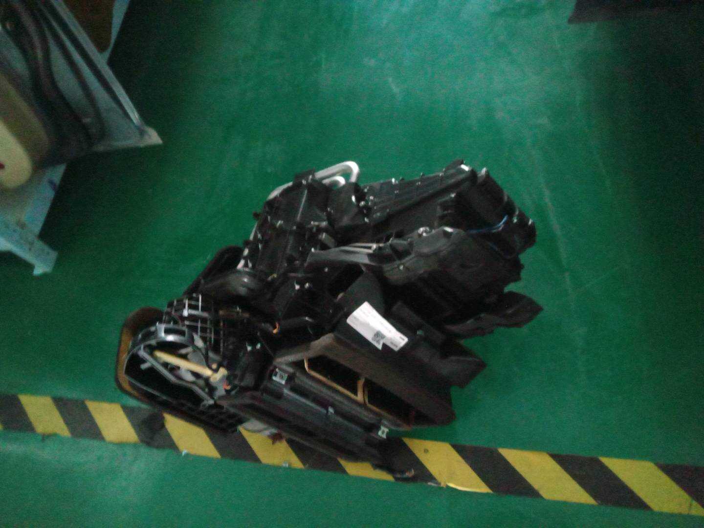 31348629 Evaporator Assembly